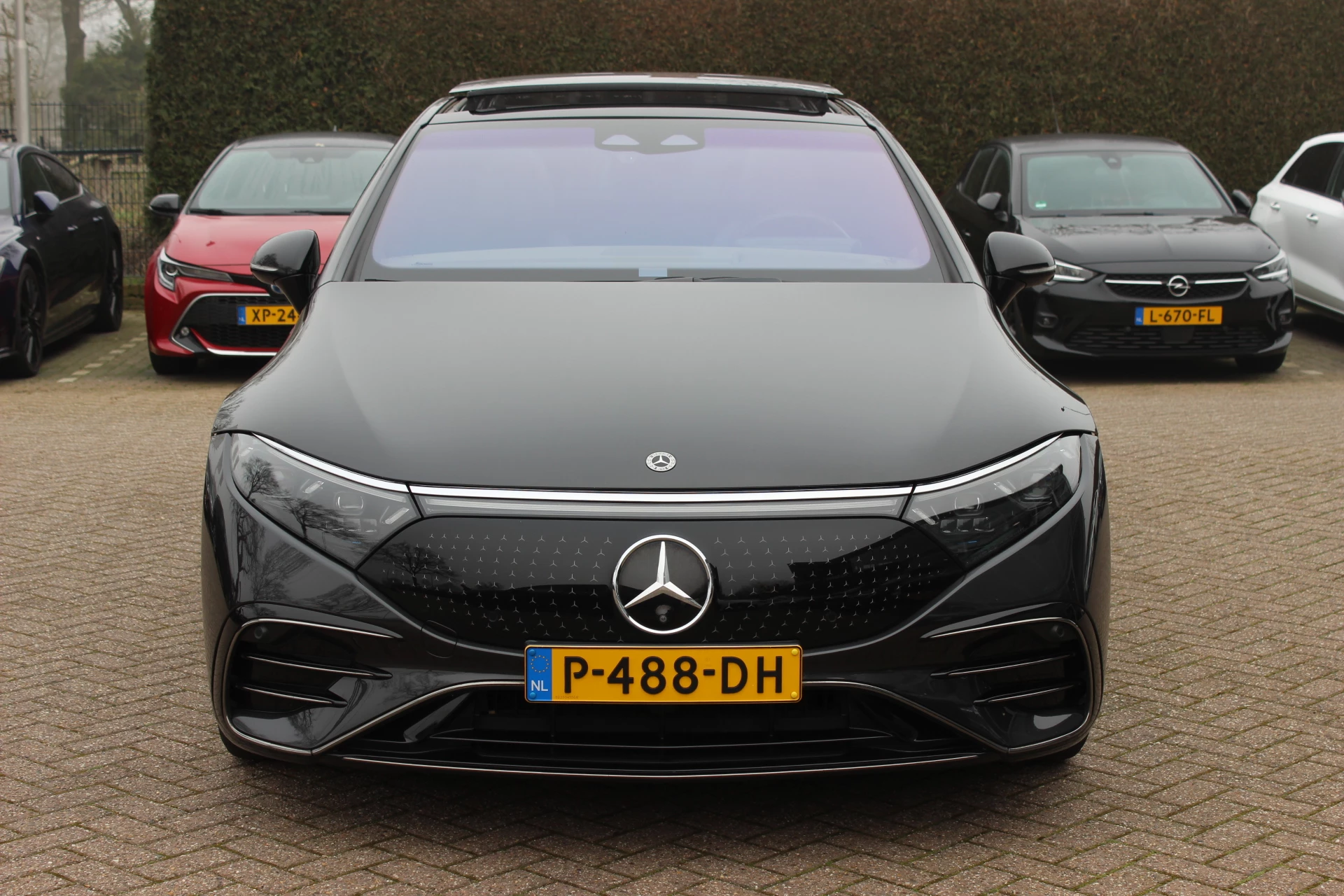 Hoofdafbeelding Mercedes-Benz EQS