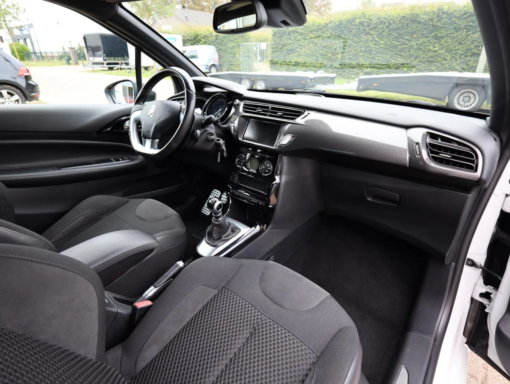 Hoofdafbeelding DS DS 3