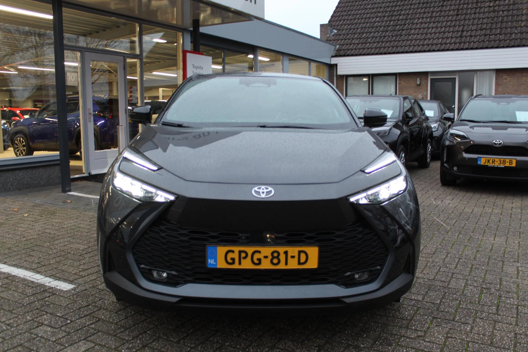 Hoofdafbeelding Toyota C-HR