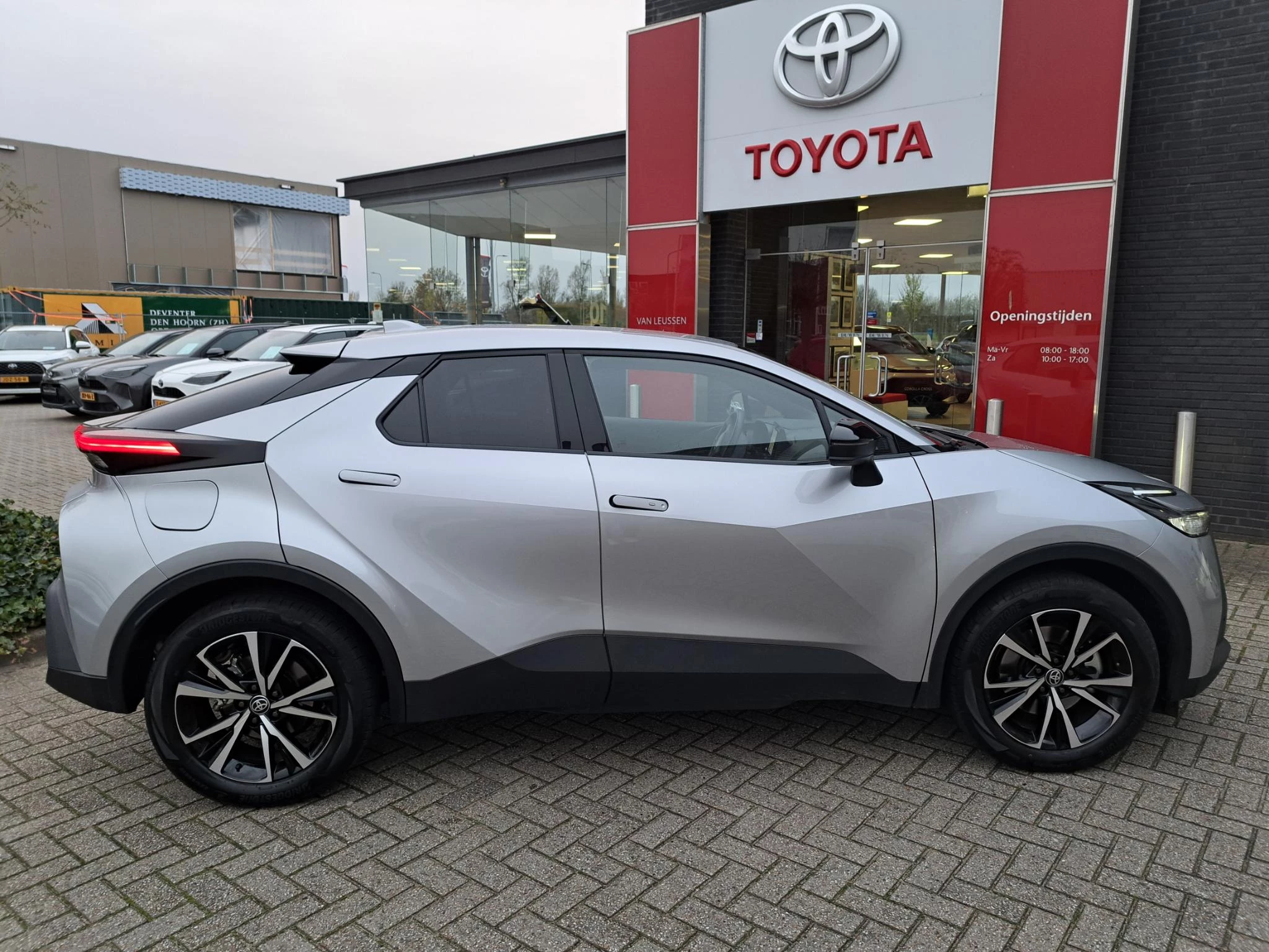 Hoofdafbeelding Toyota C-HR