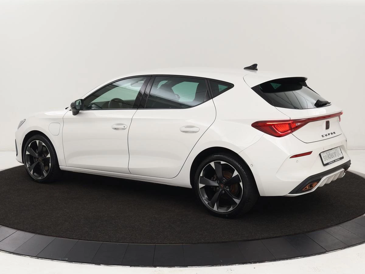 Hoofdafbeelding CUPRA Leon