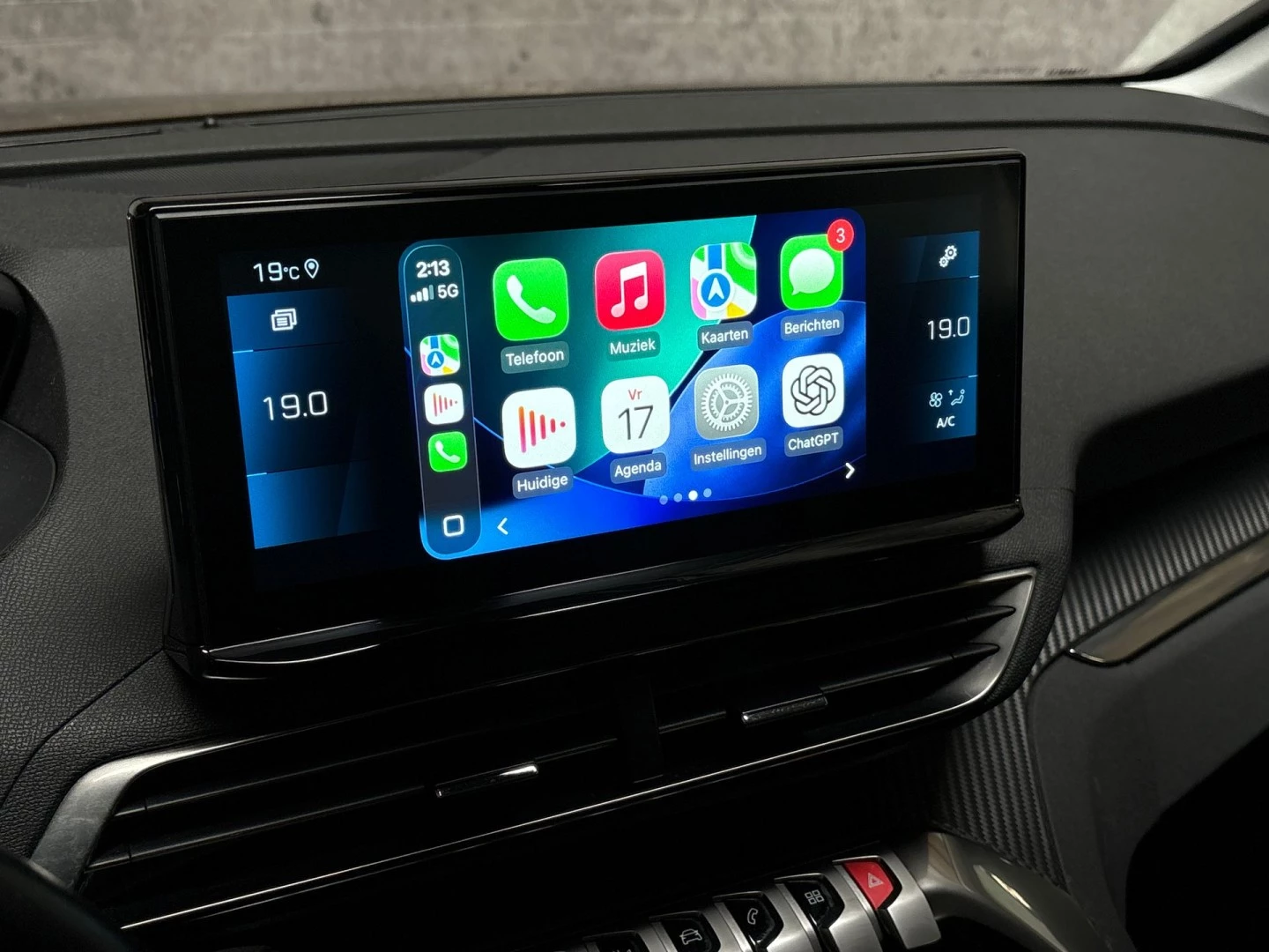 Hoofdafbeelding Peugeot 5008