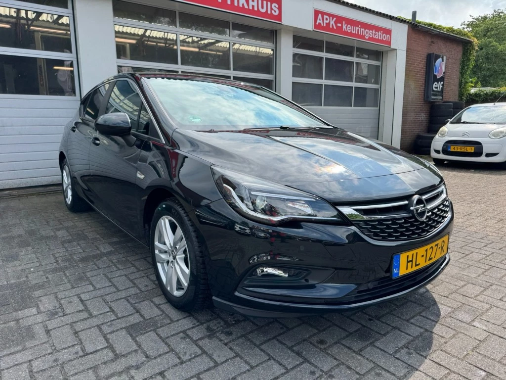 Hoofdafbeelding Opel Astra
