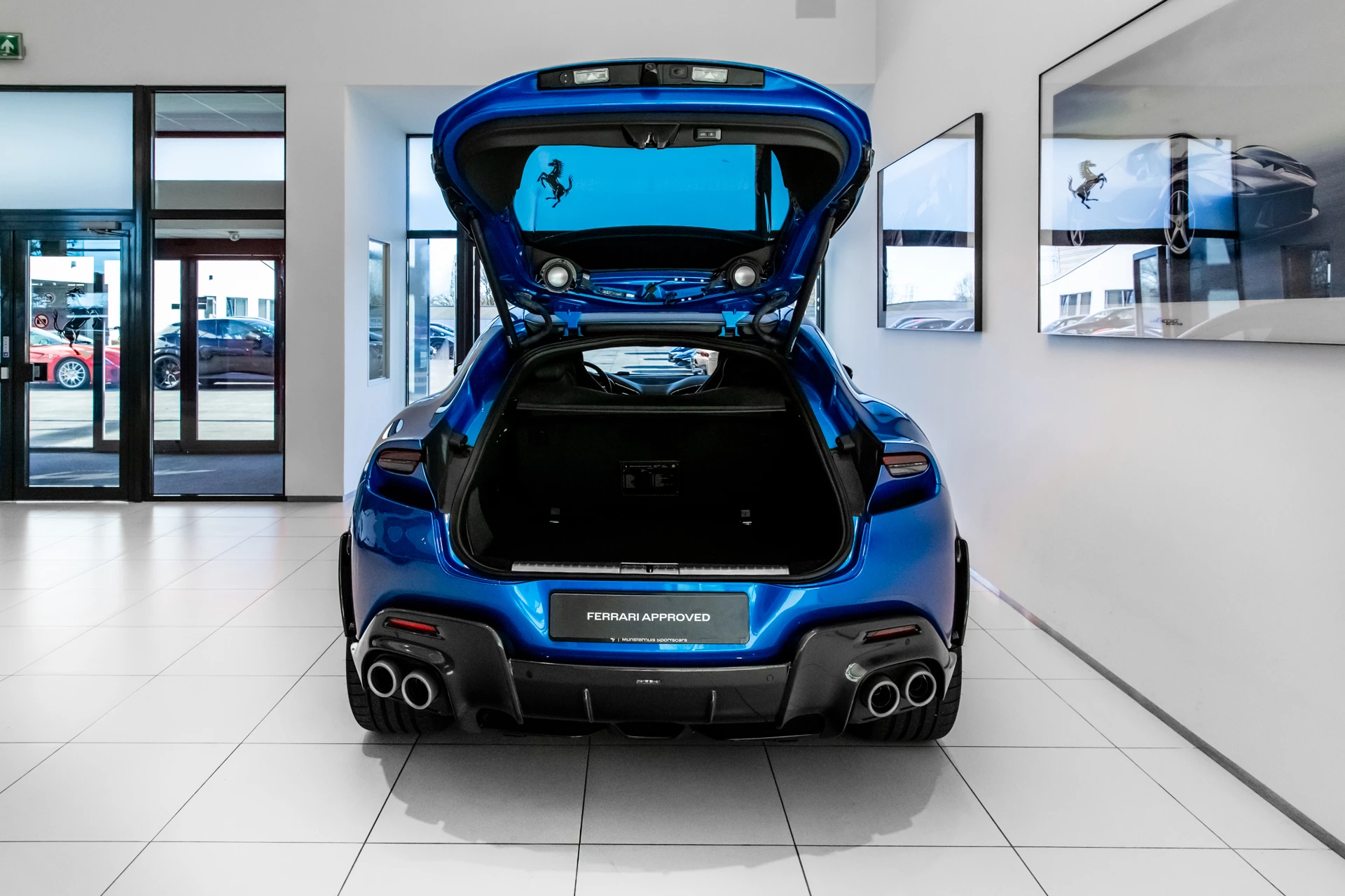 Hoofdafbeelding Ferrari Purosangue