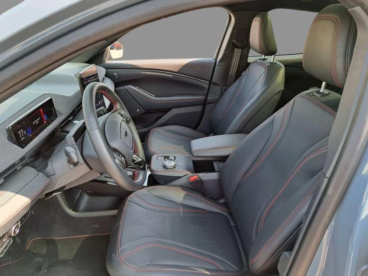 Hoofdafbeelding Ford Mustang Mach-E