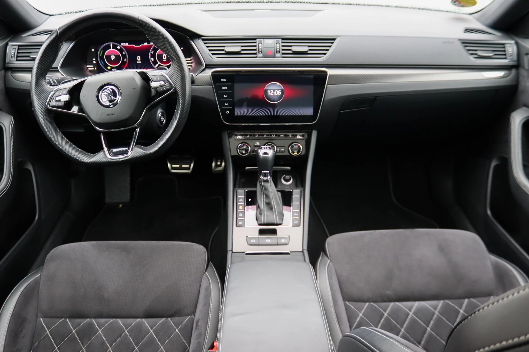 Hoofdafbeelding Škoda Superb