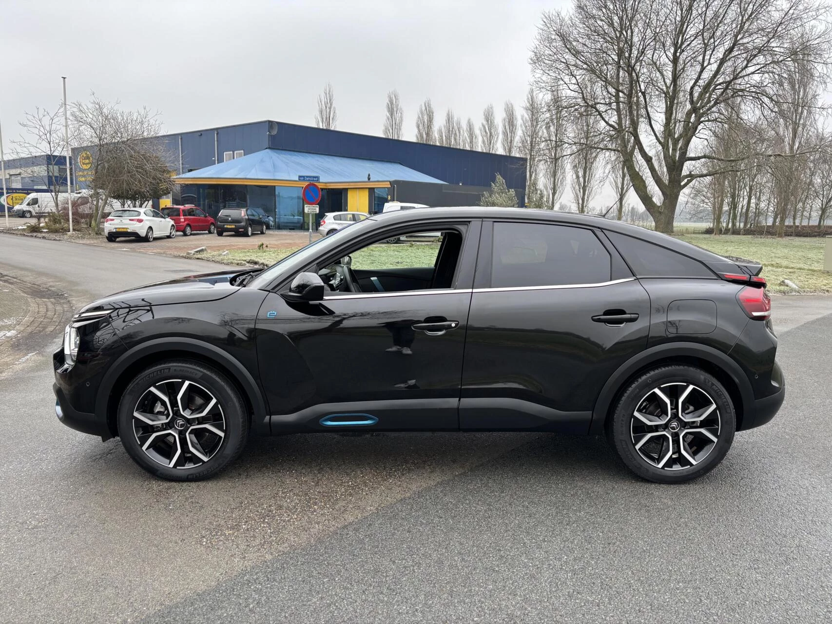 Hoofdafbeelding Citroën ë-C4