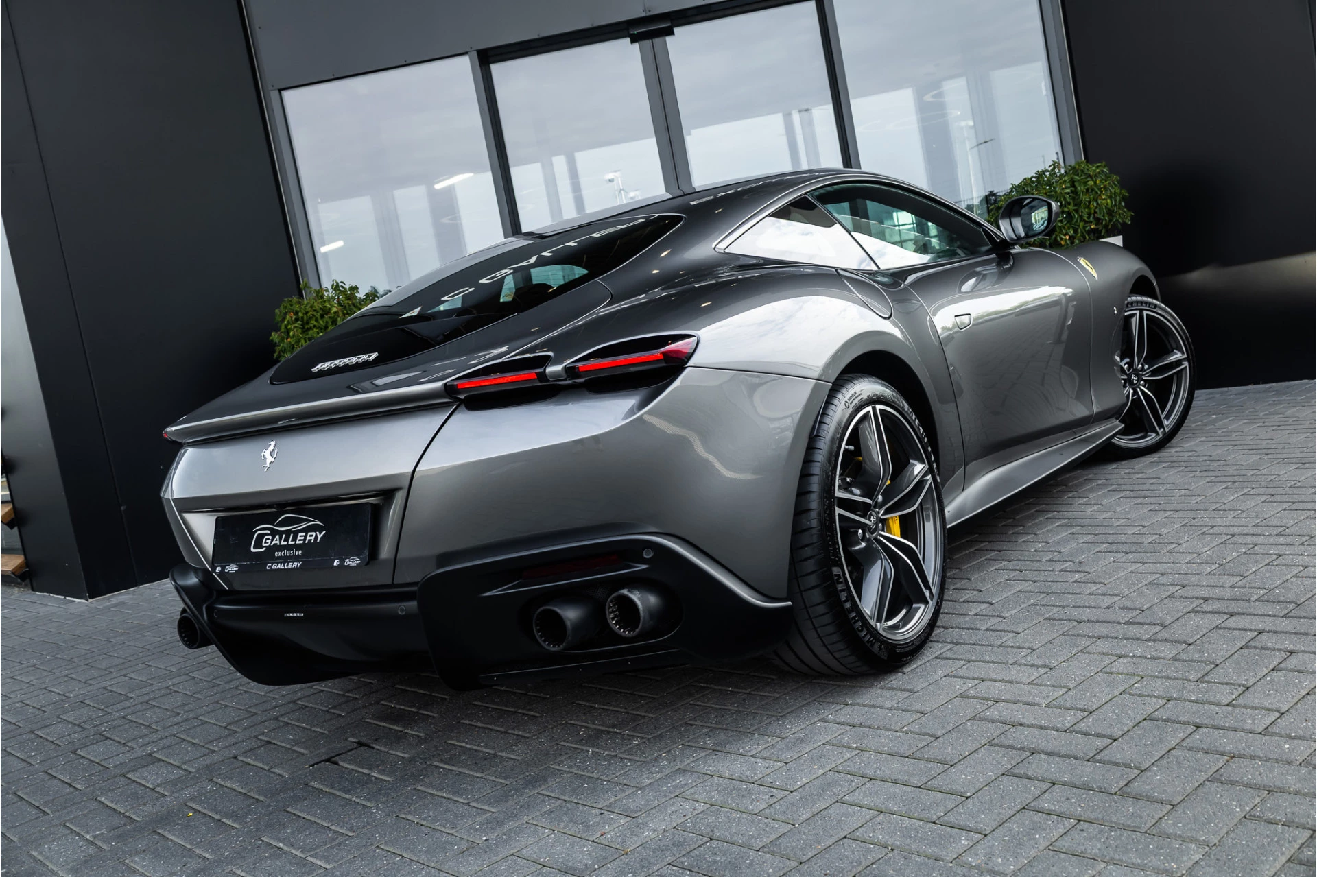 Hoofdafbeelding Ferrari Roma