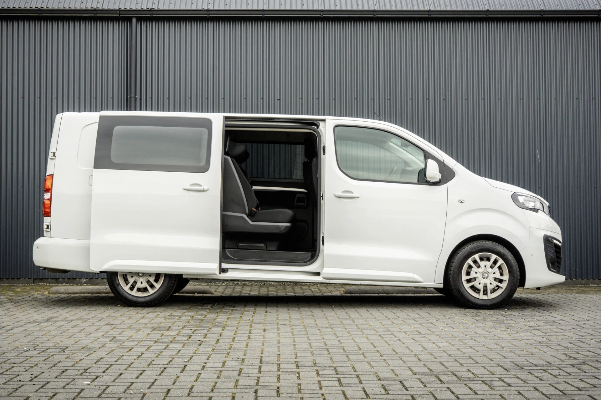 Hoofdafbeelding Peugeot Expert