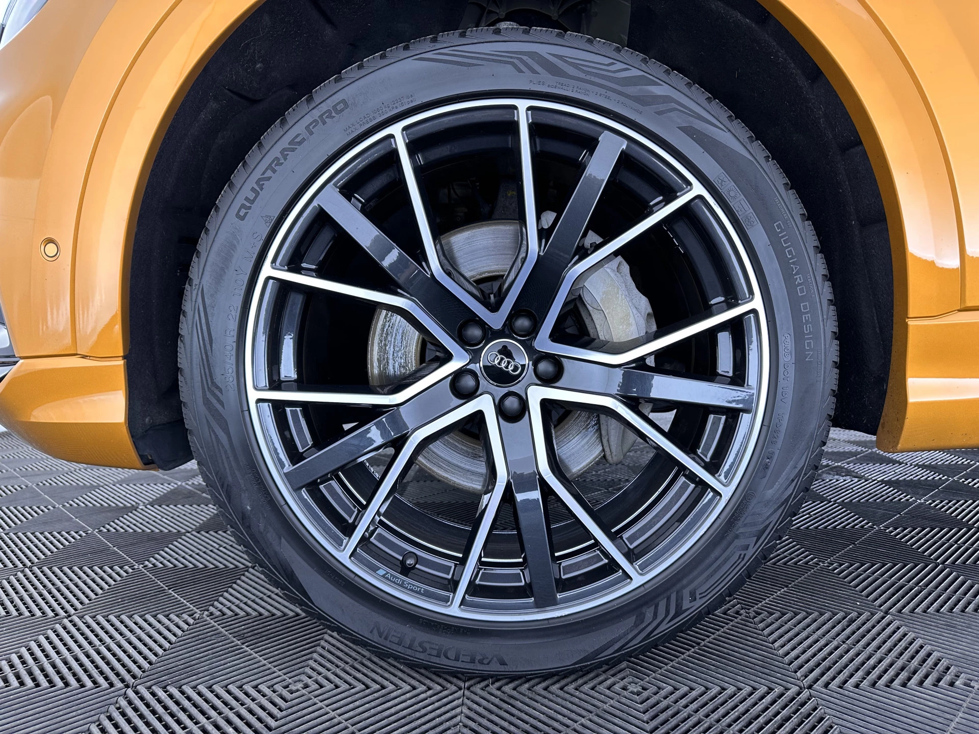 Hoofdafbeelding Audi Q8