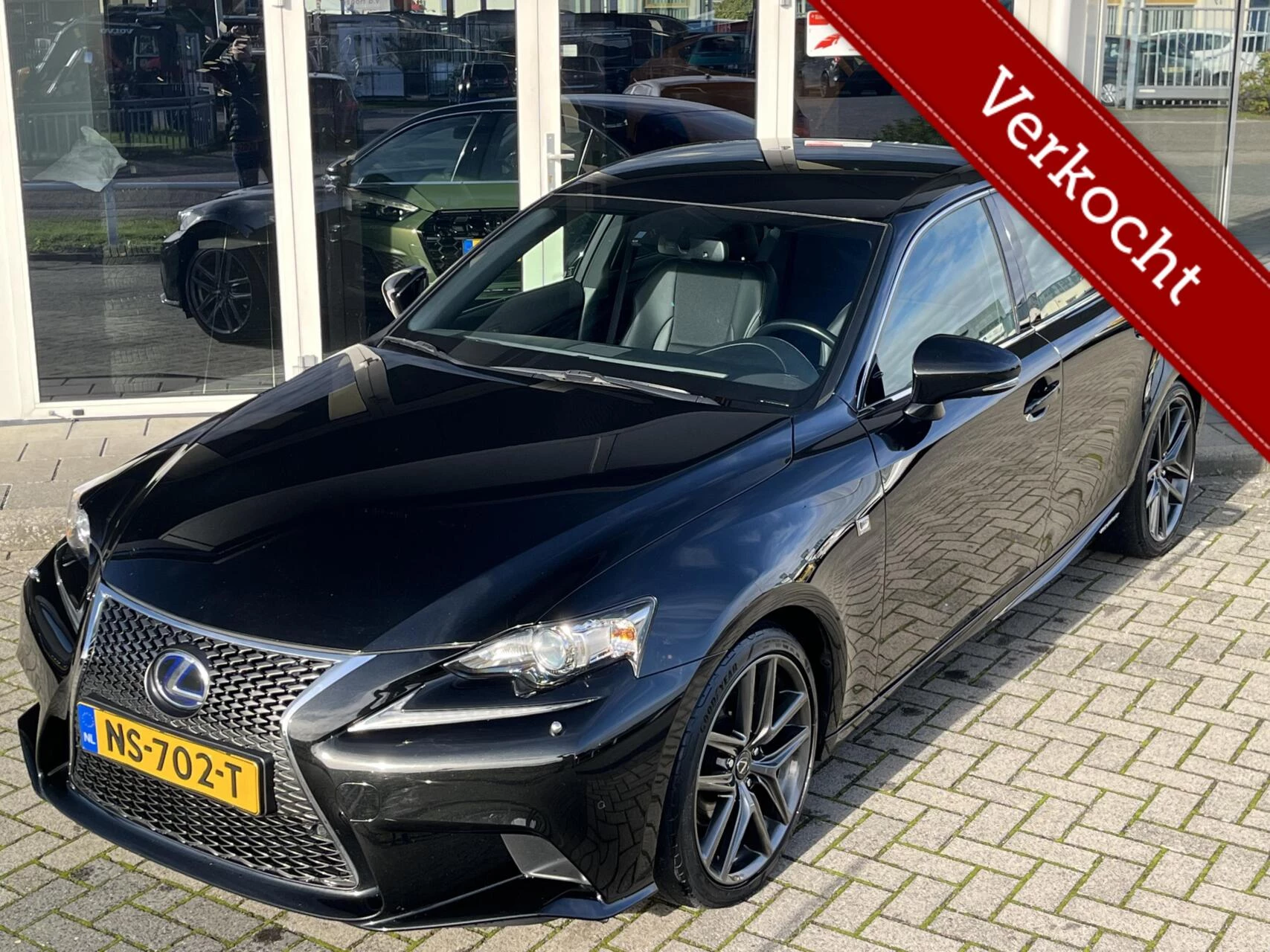 Hoofdafbeelding Lexus IS