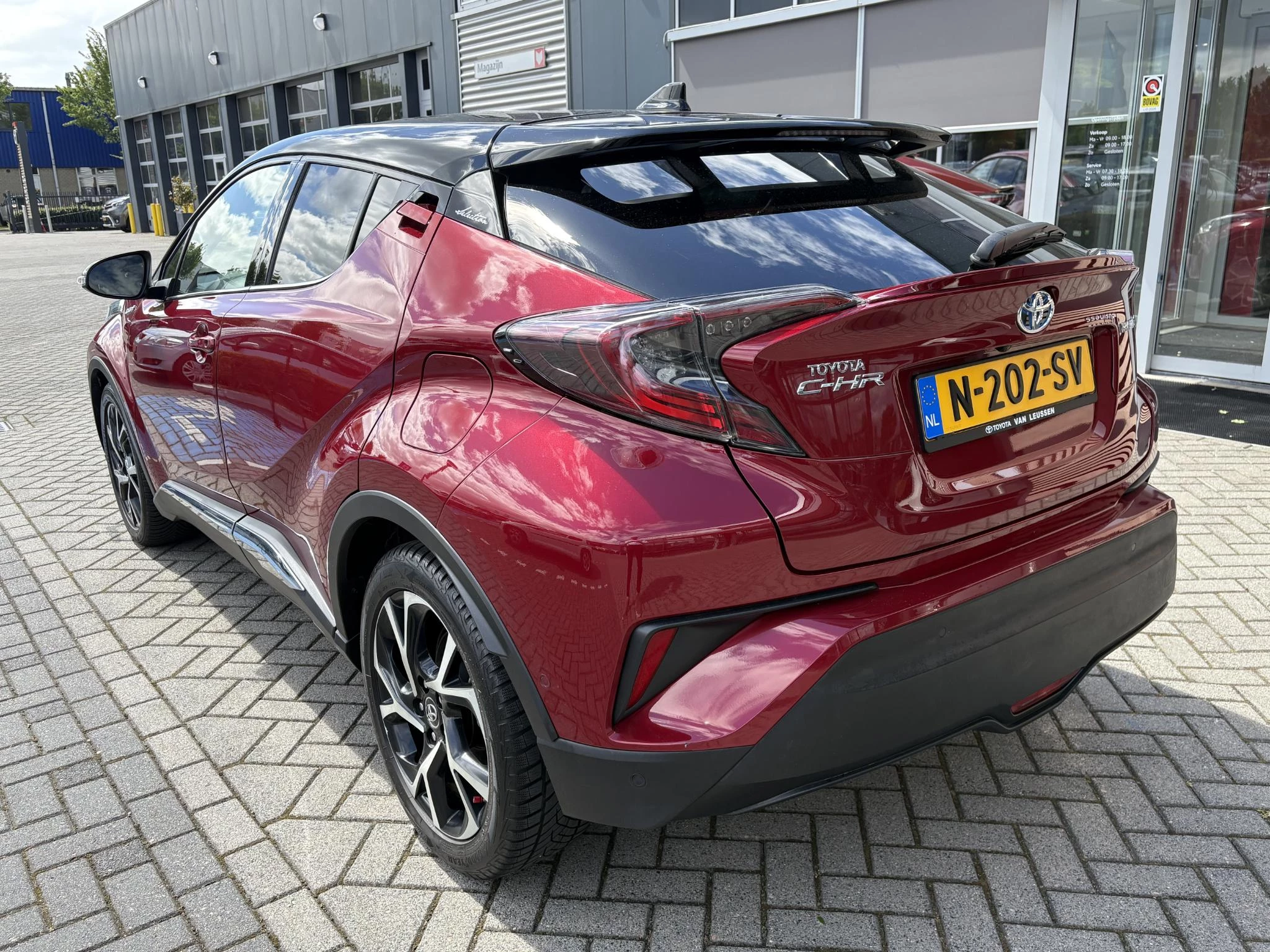 Hoofdafbeelding Toyota C-HR