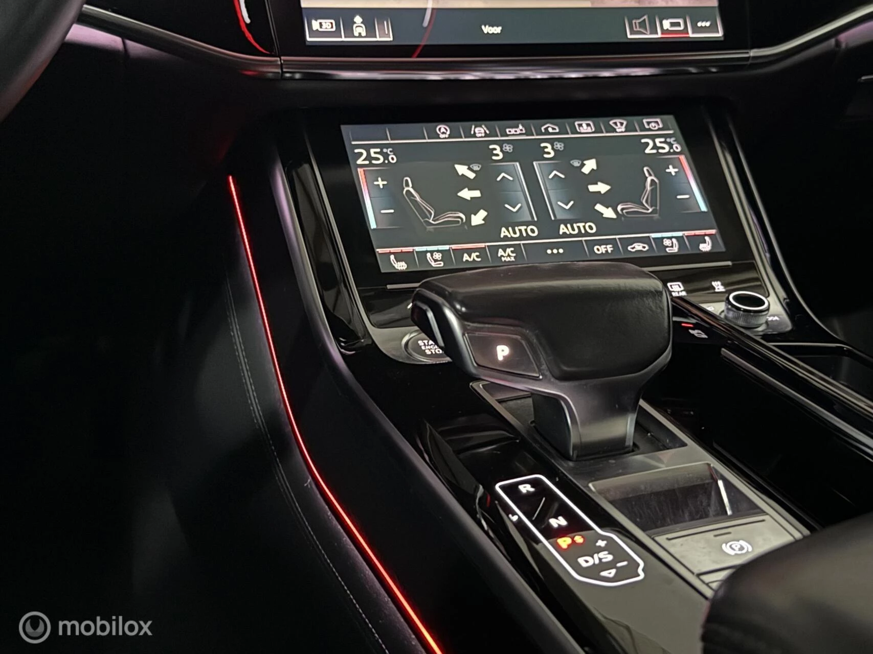 Hoofdafbeelding Audi A8