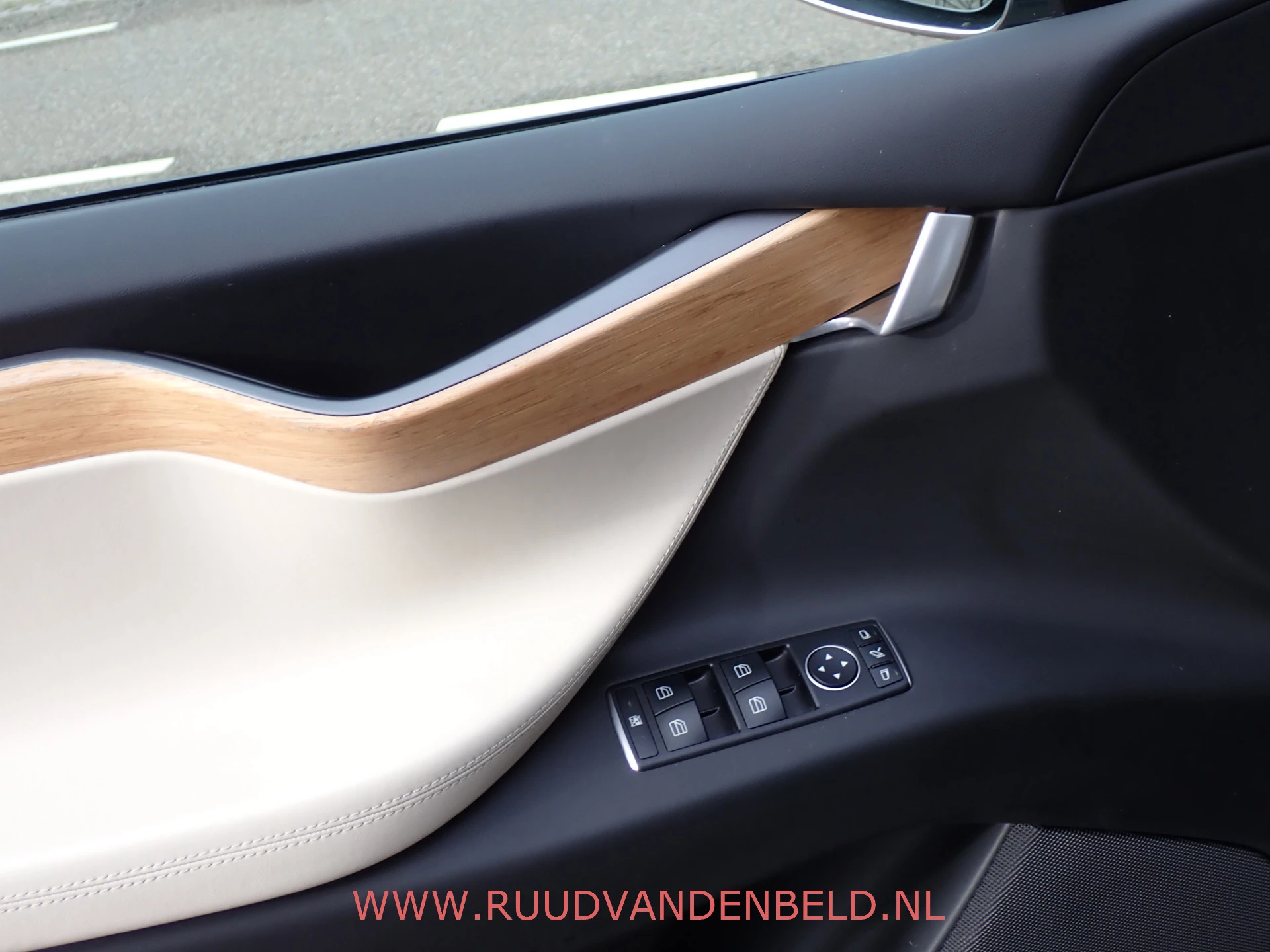 Hoofdafbeelding Tesla Model X