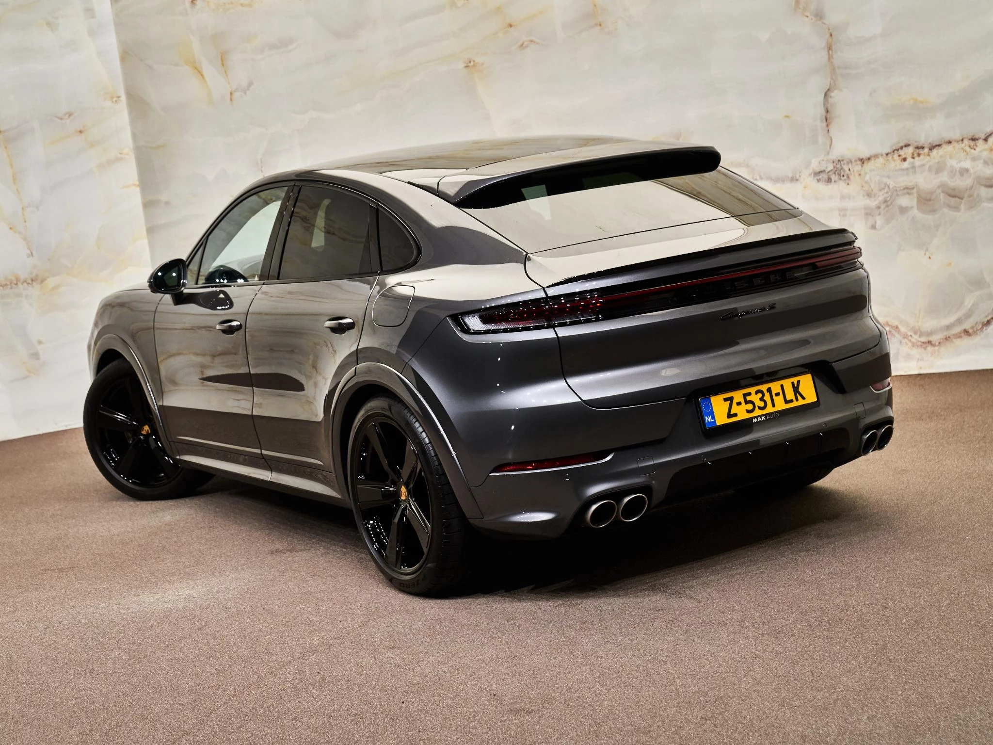Hoofdafbeelding Porsche Cayenne