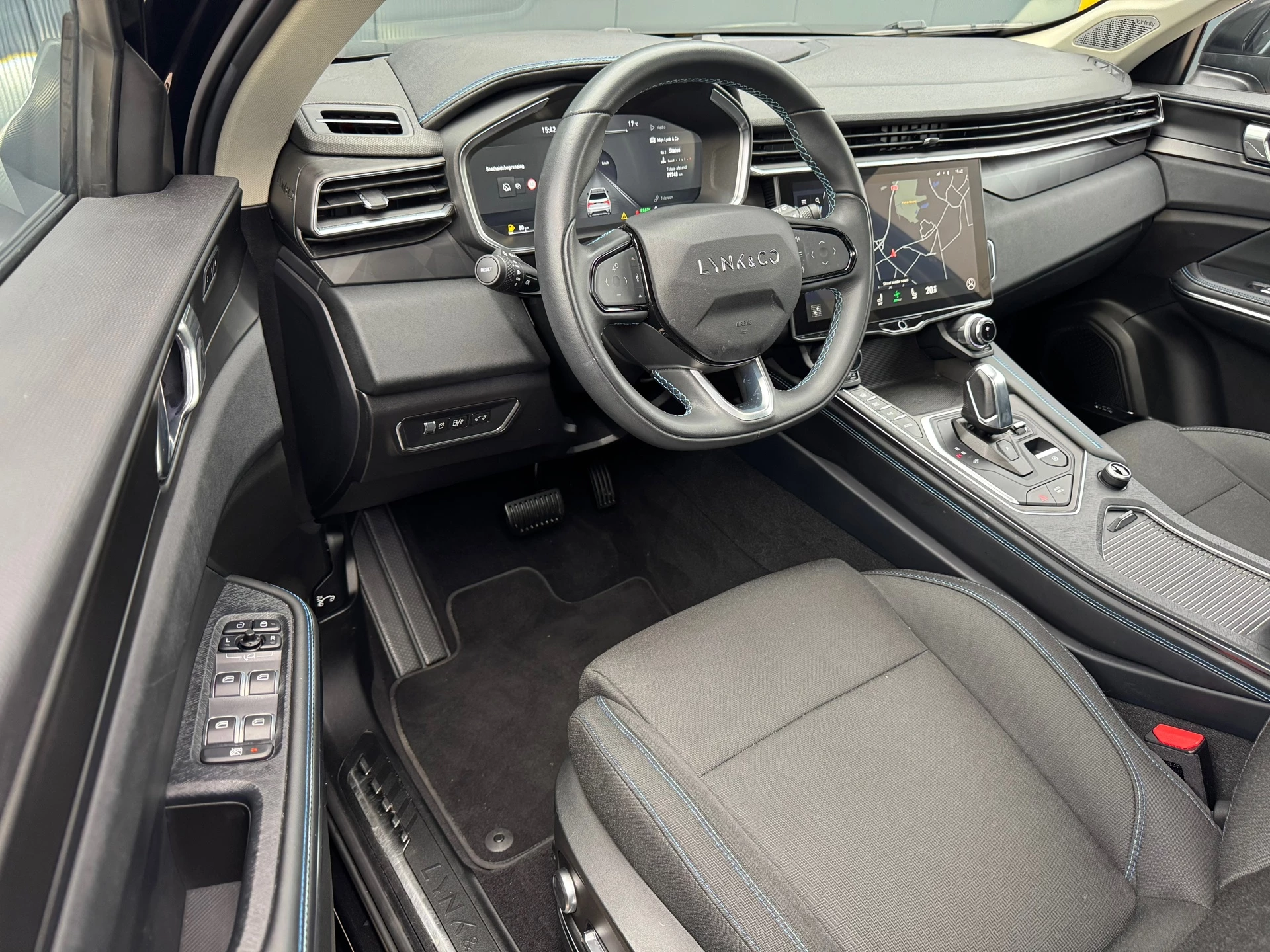 Hoofdafbeelding Lynk & Co 01