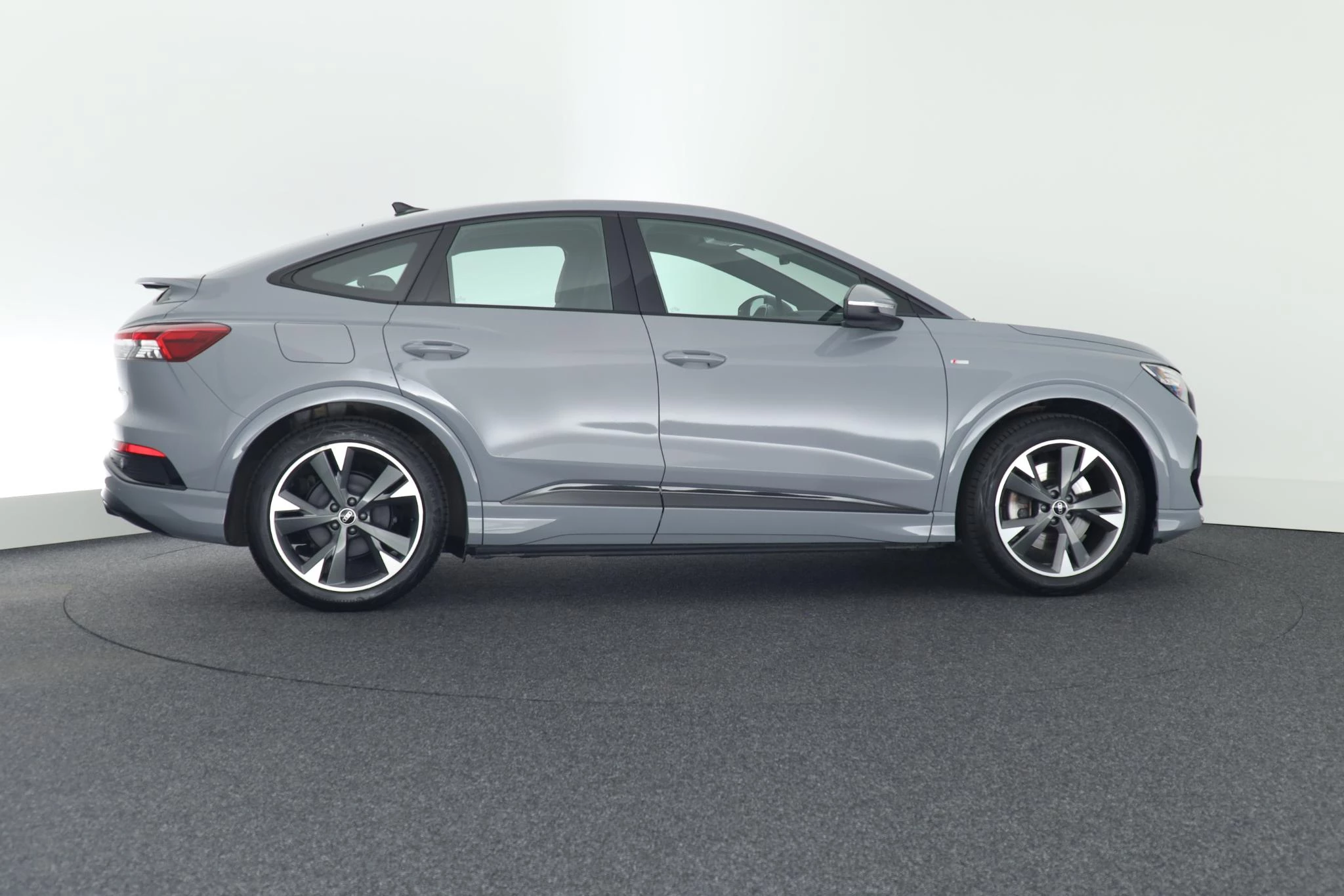 Hoofdafbeelding Audi Q4 Sportback e-tron