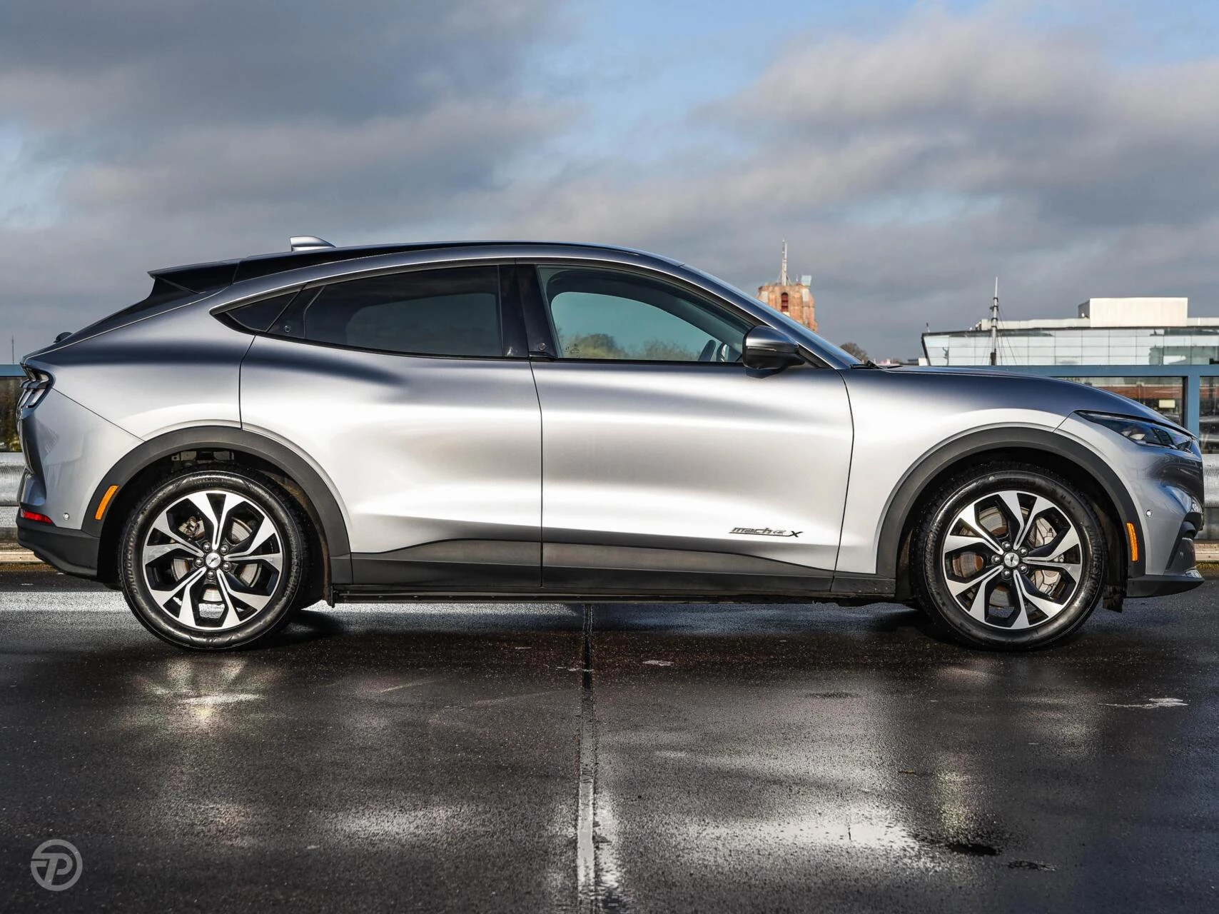 Hoofdafbeelding Ford Mustang Mach-E