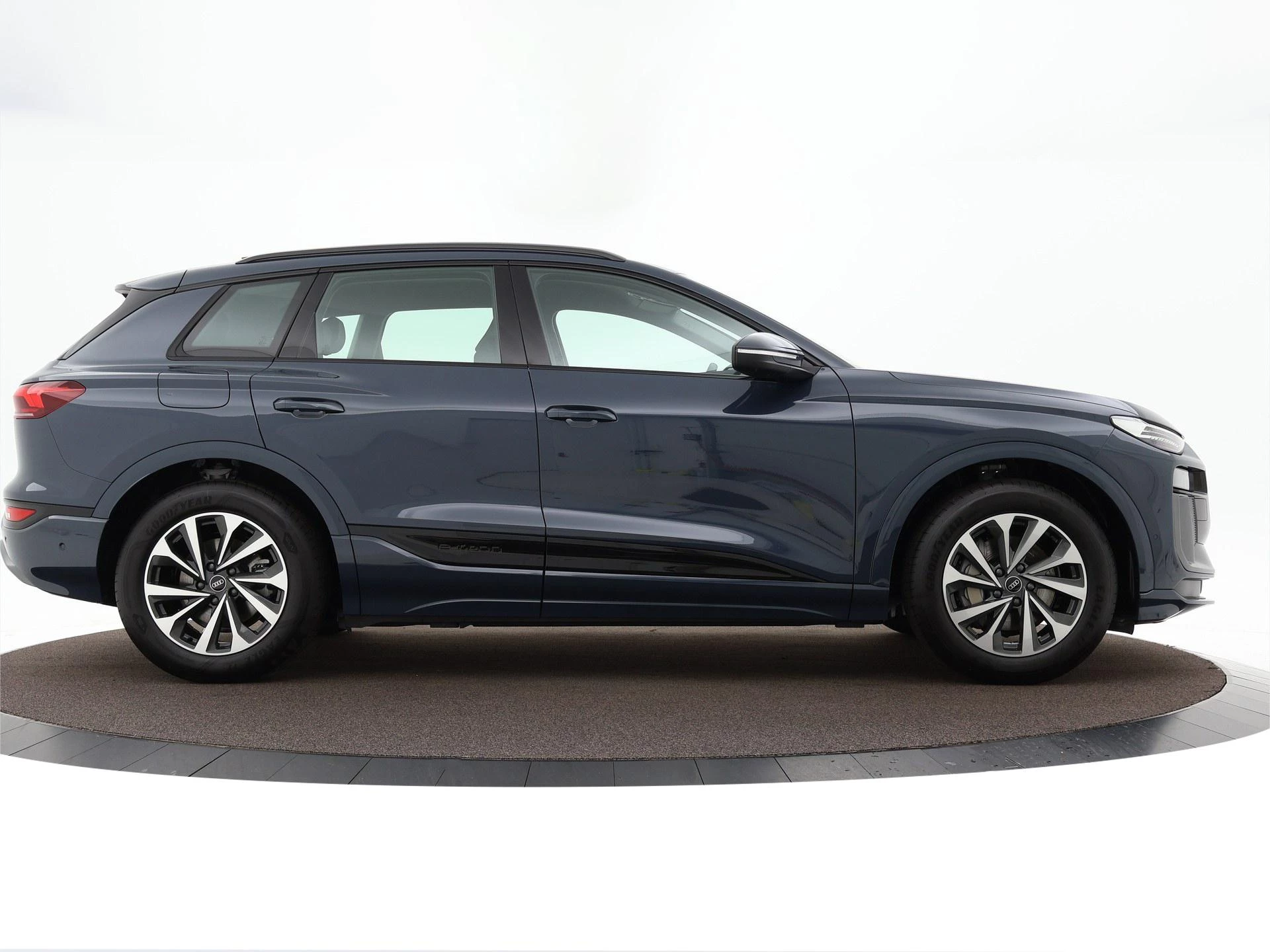 Hoofdafbeelding Audi Q6 e-tron