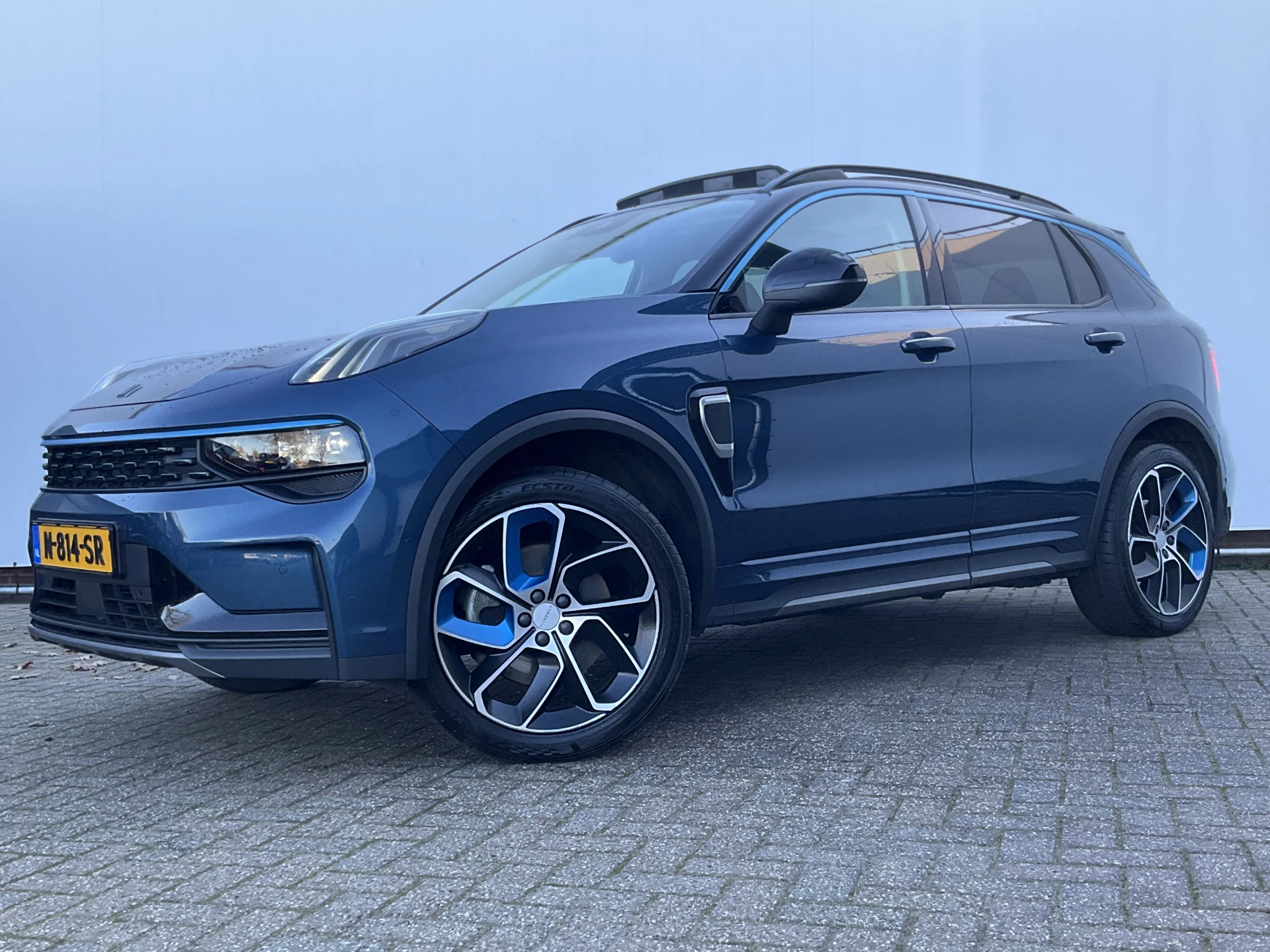 Hoofdafbeelding Lynk & Co 01