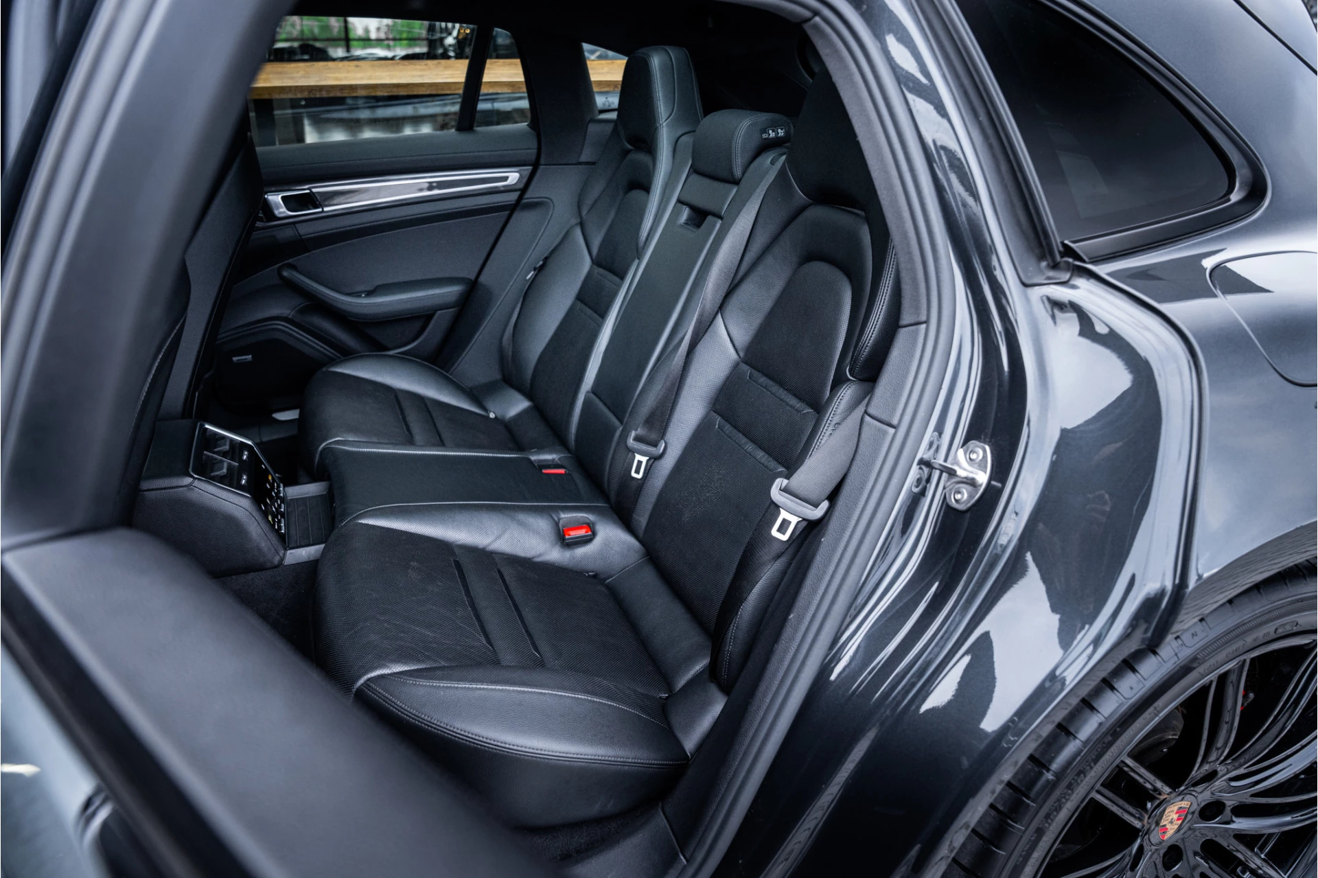 Hoofdafbeelding Porsche Panamera
