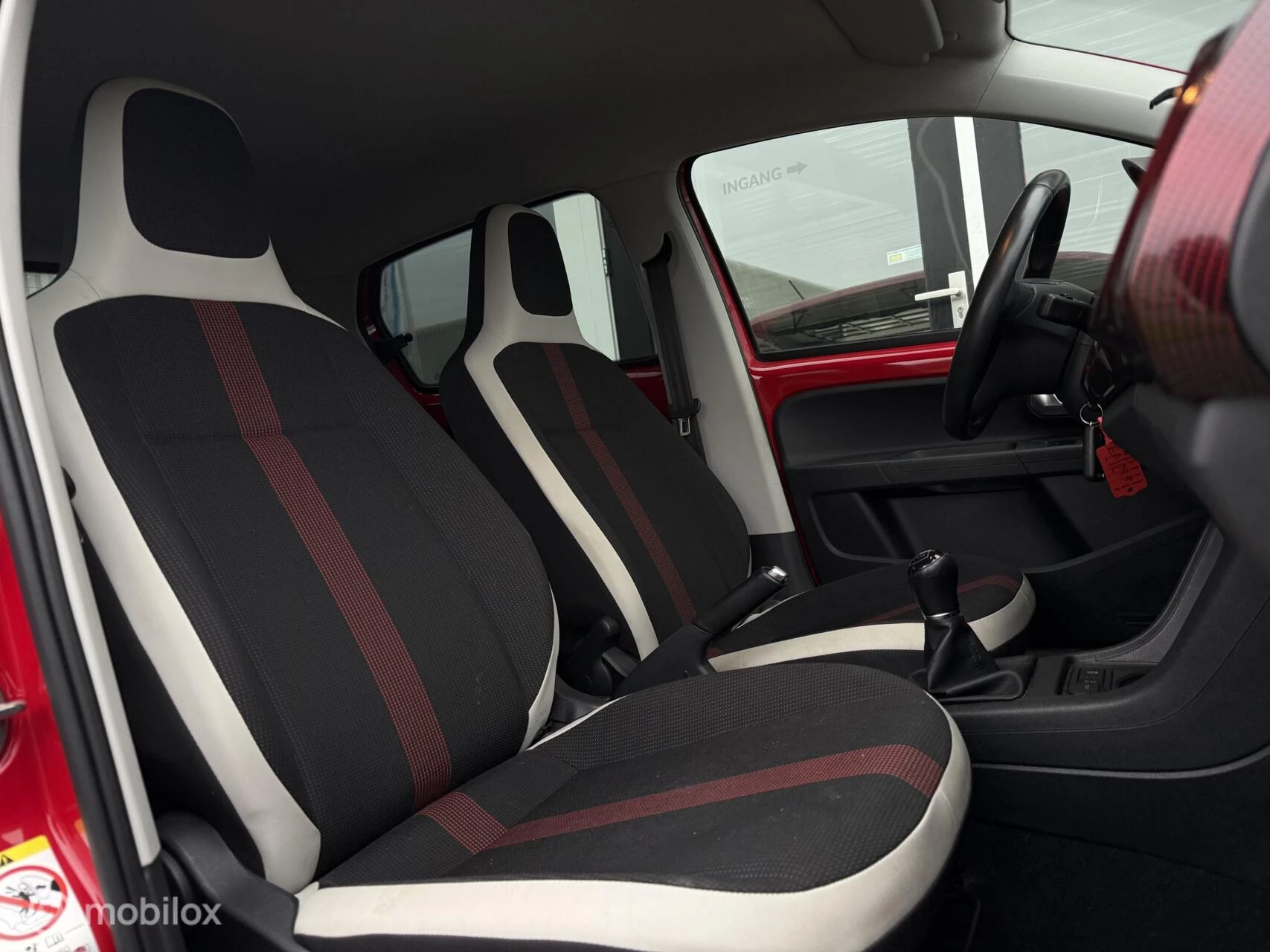 Hoofdafbeelding Volkswagen up!