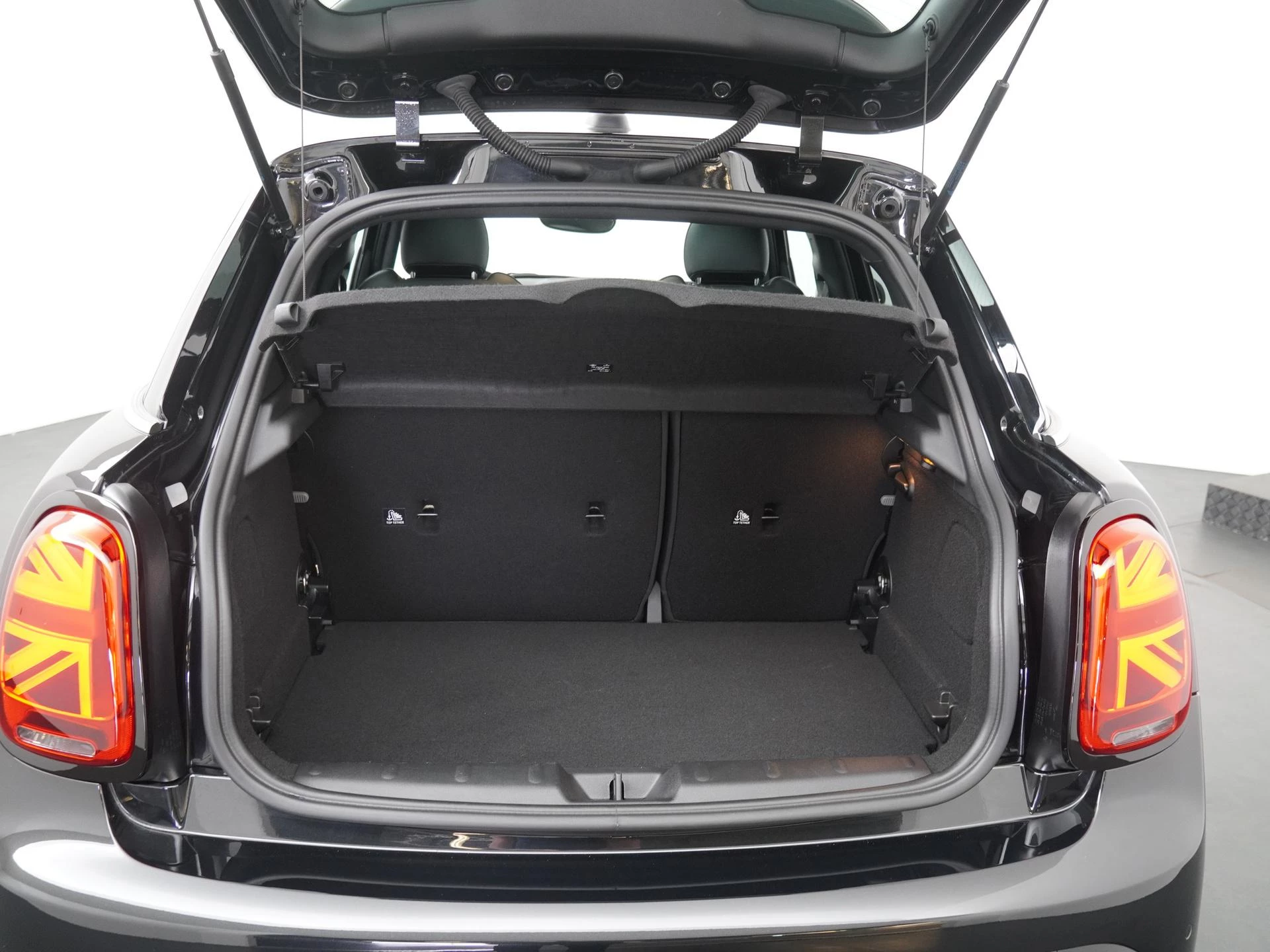 Hoofdafbeelding MINI 5-deurs