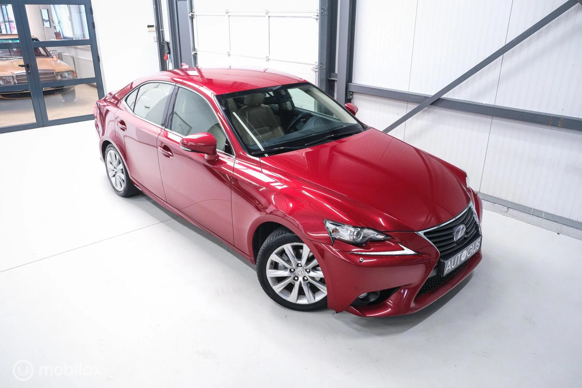 Hoofdafbeelding Lexus IS