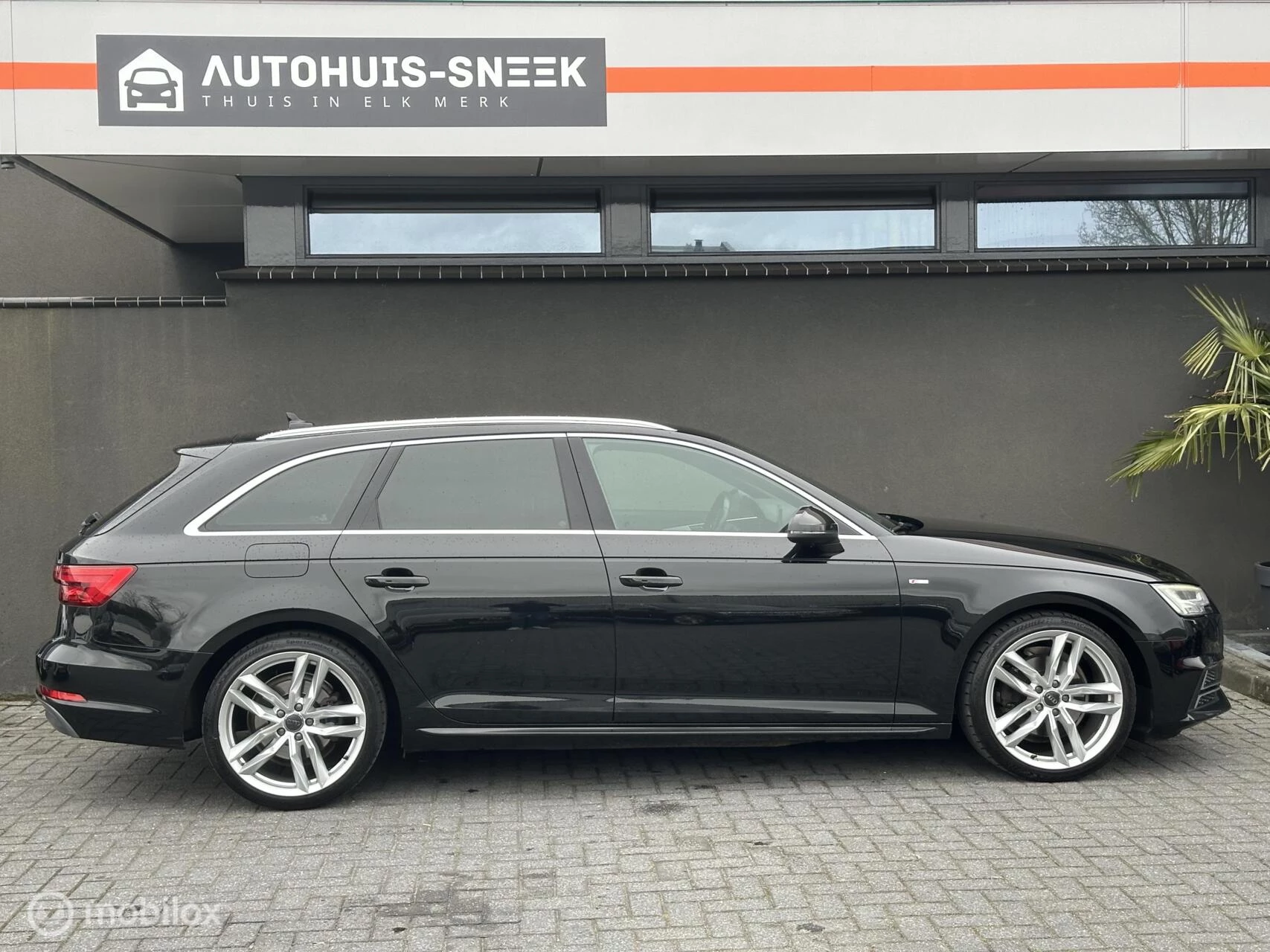 Hoofdafbeelding Audi A4