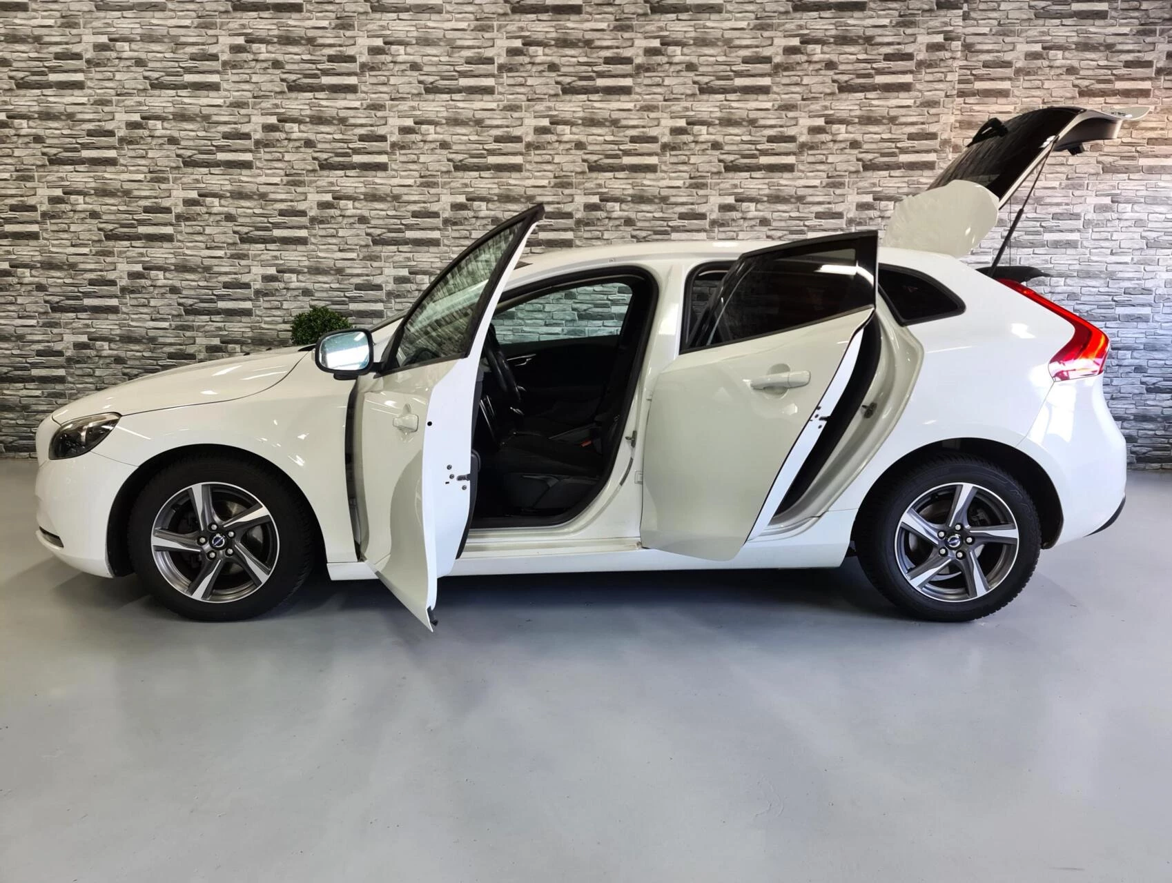 Hoofdafbeelding Volvo V40