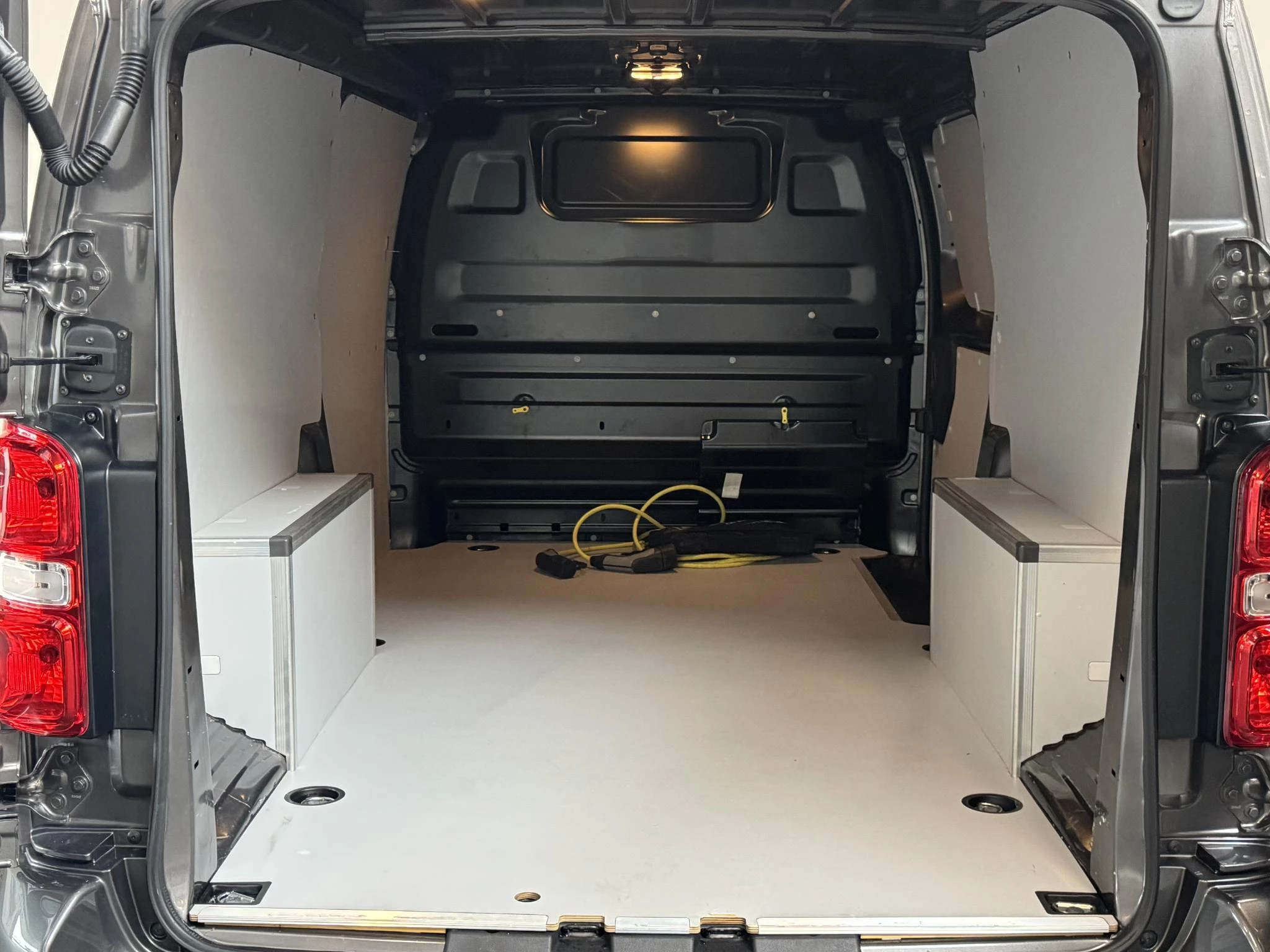 Hoofdafbeelding Opel Vivaro-e