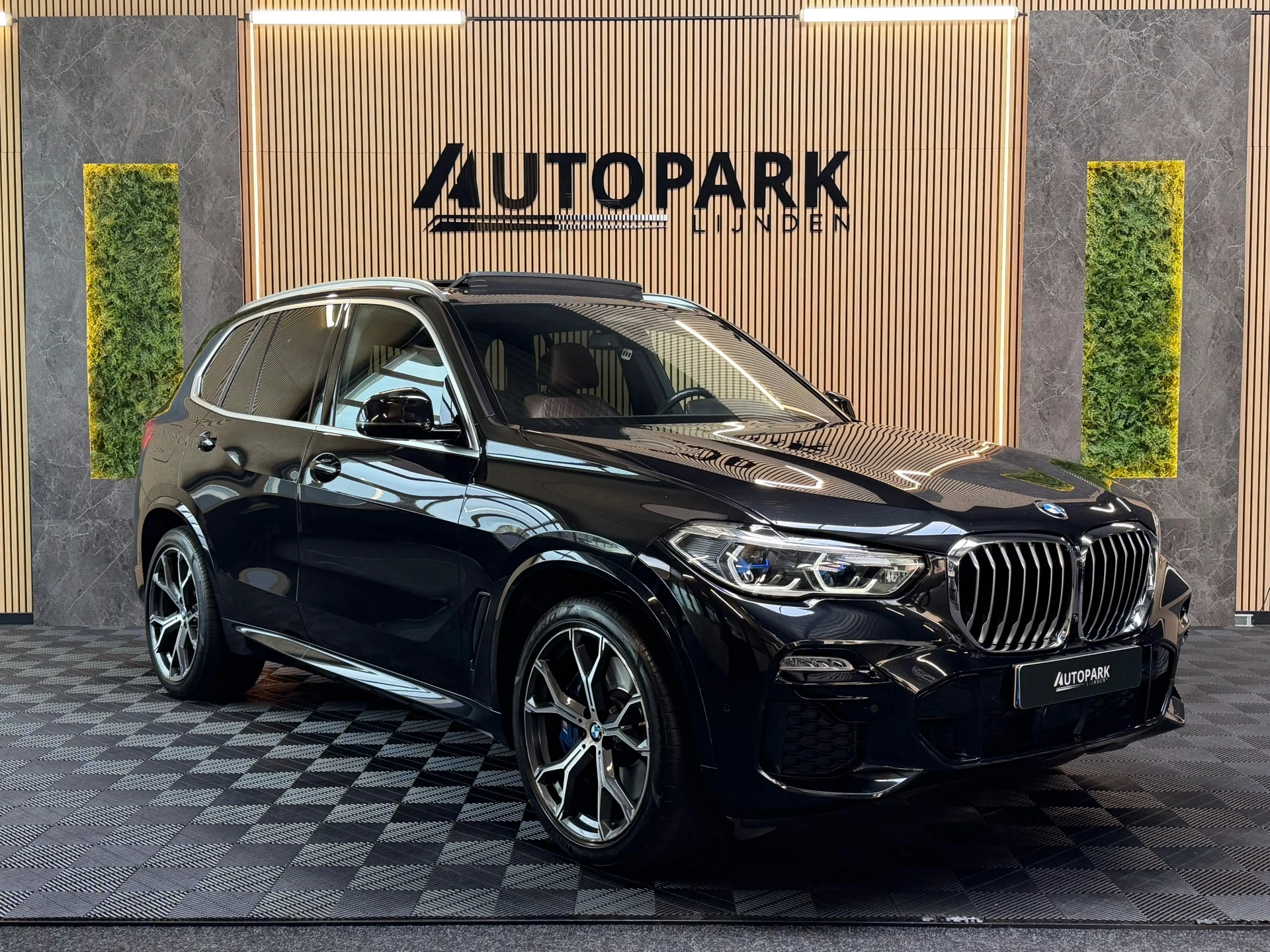 Hoofdafbeelding BMW X5