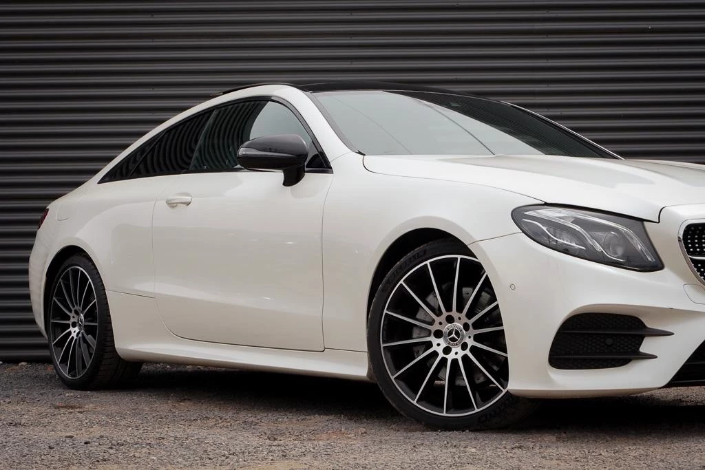 Hoofdafbeelding Mercedes-Benz E-Klasse
