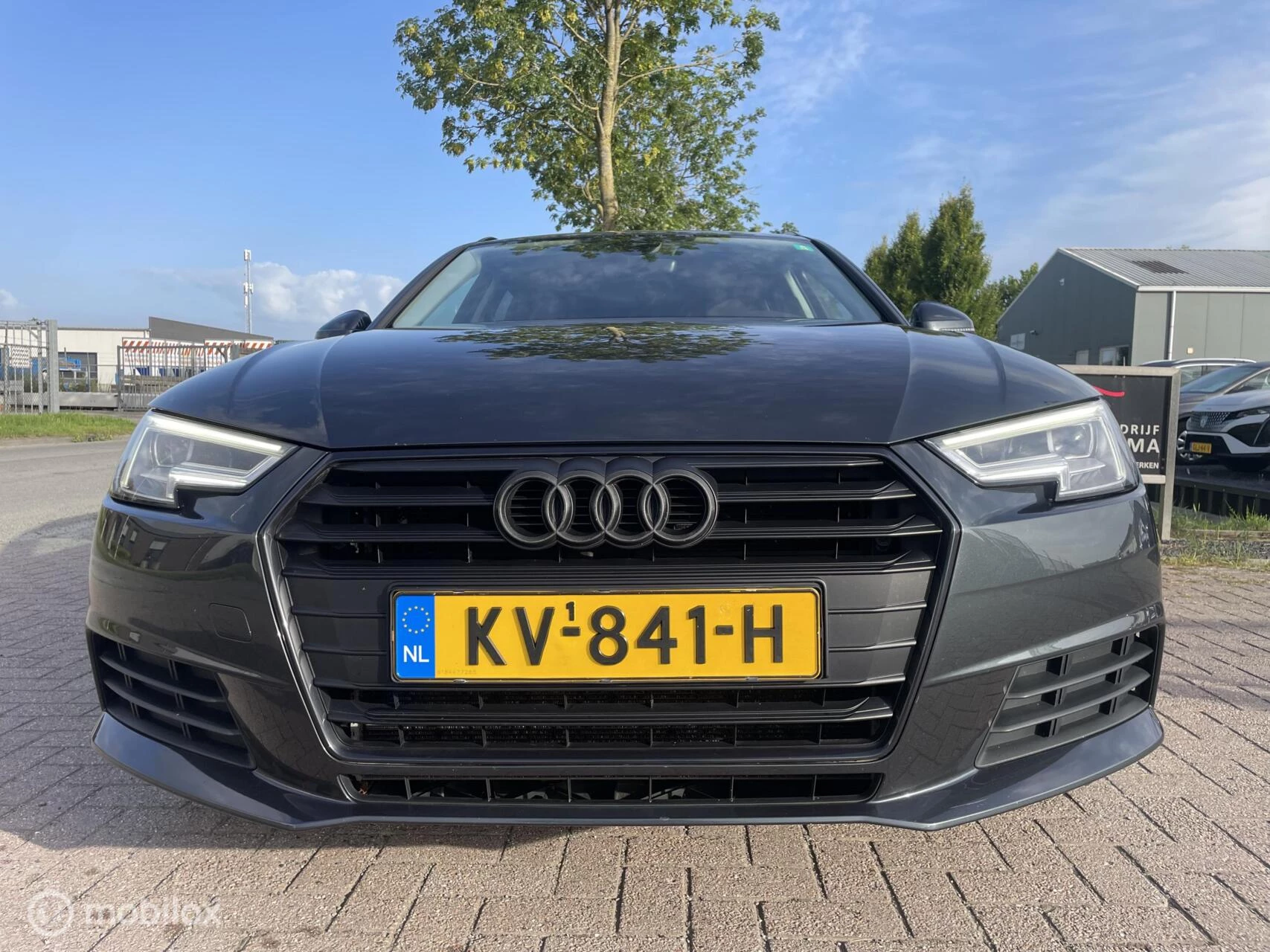 Hoofdafbeelding Audi A4