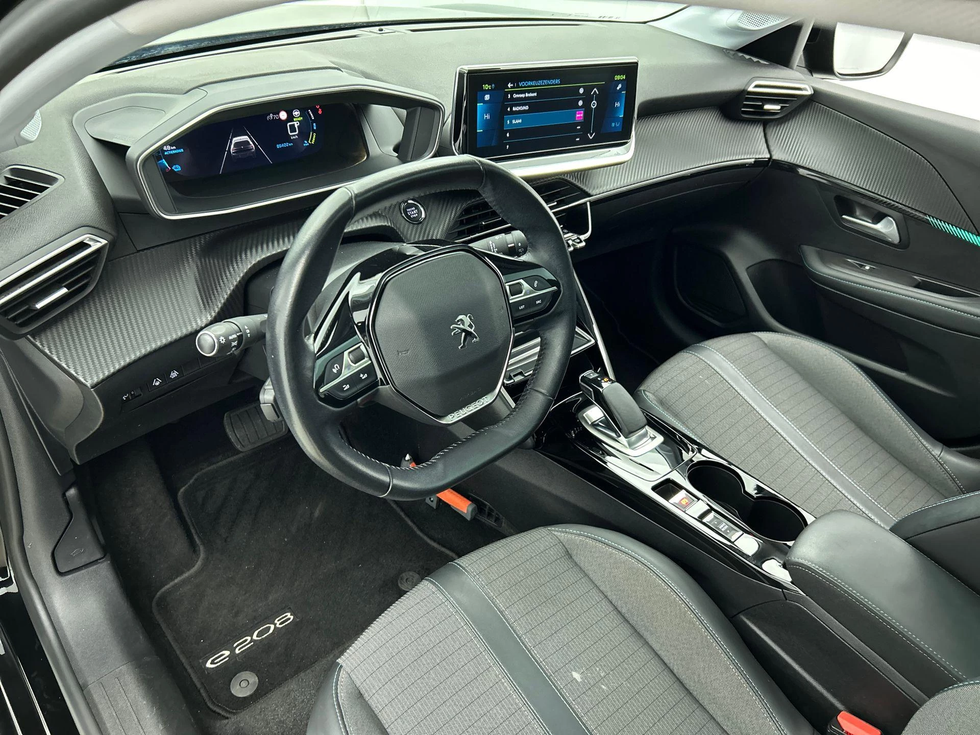 Hoofdafbeelding Peugeot e-208