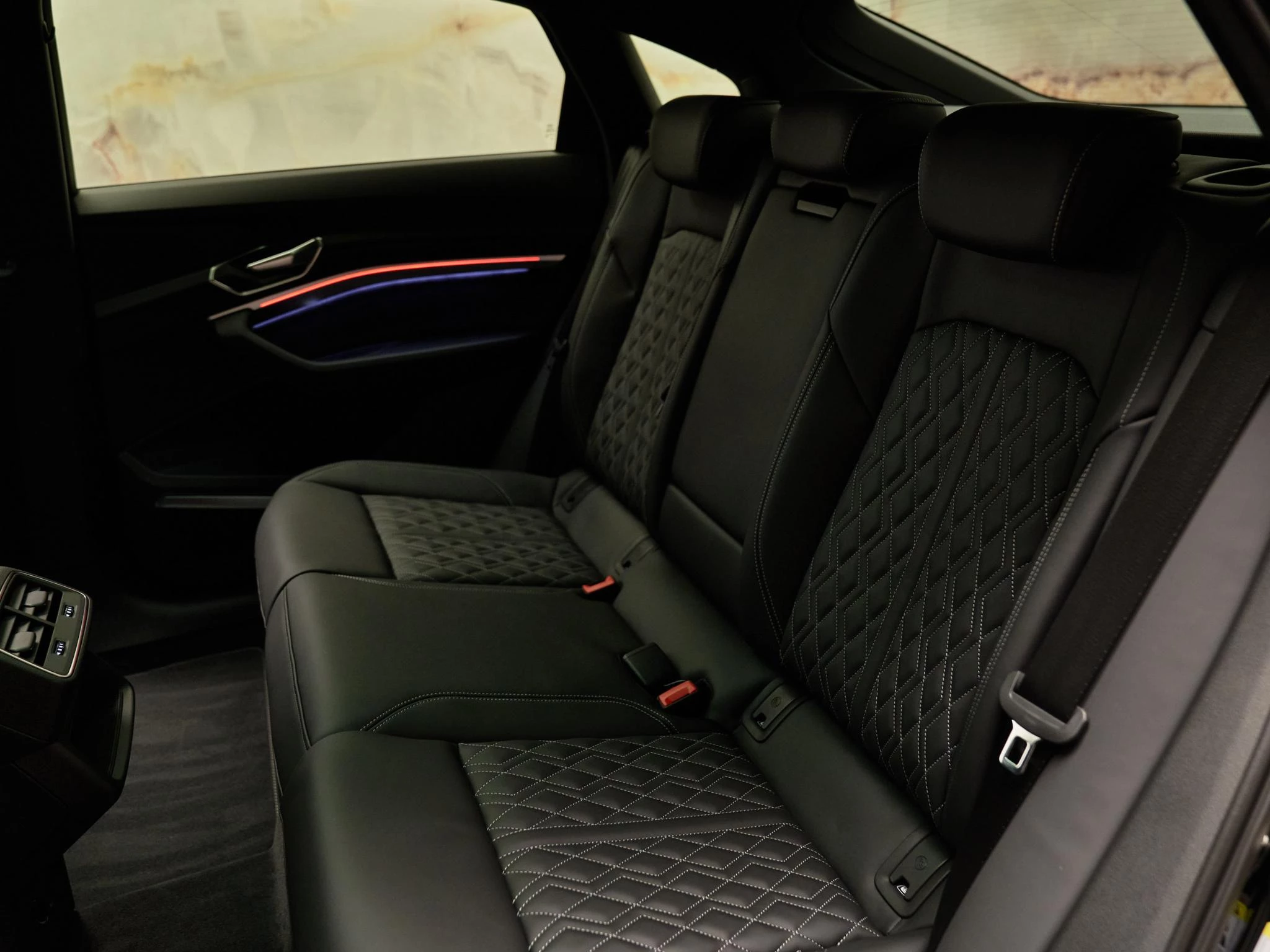 Hoofdafbeelding Audi Q8 Sportback e-tron