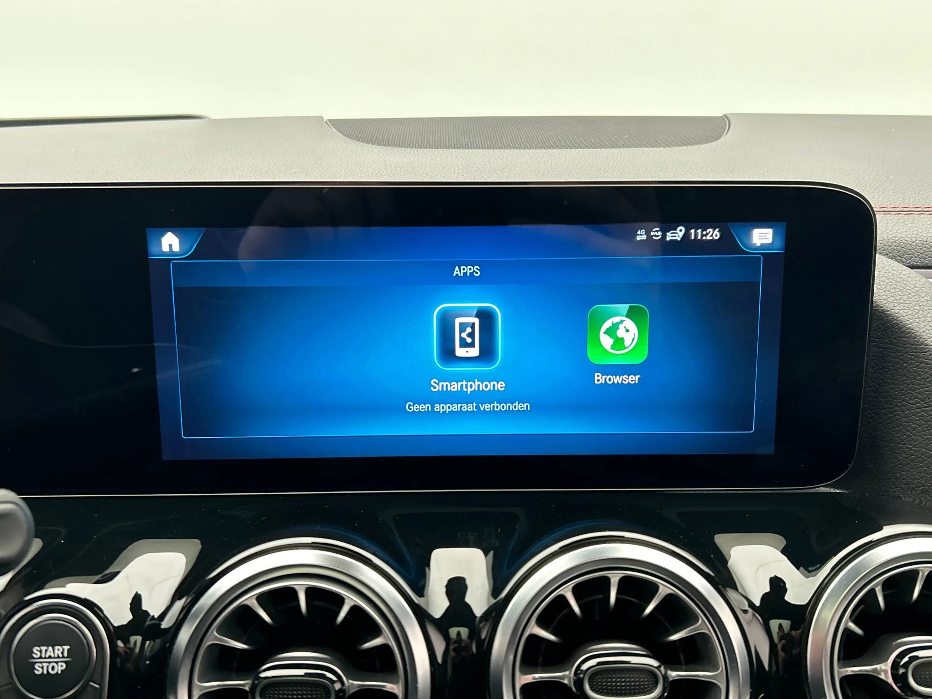 Hoofdafbeelding Mercedes-Benz EQA