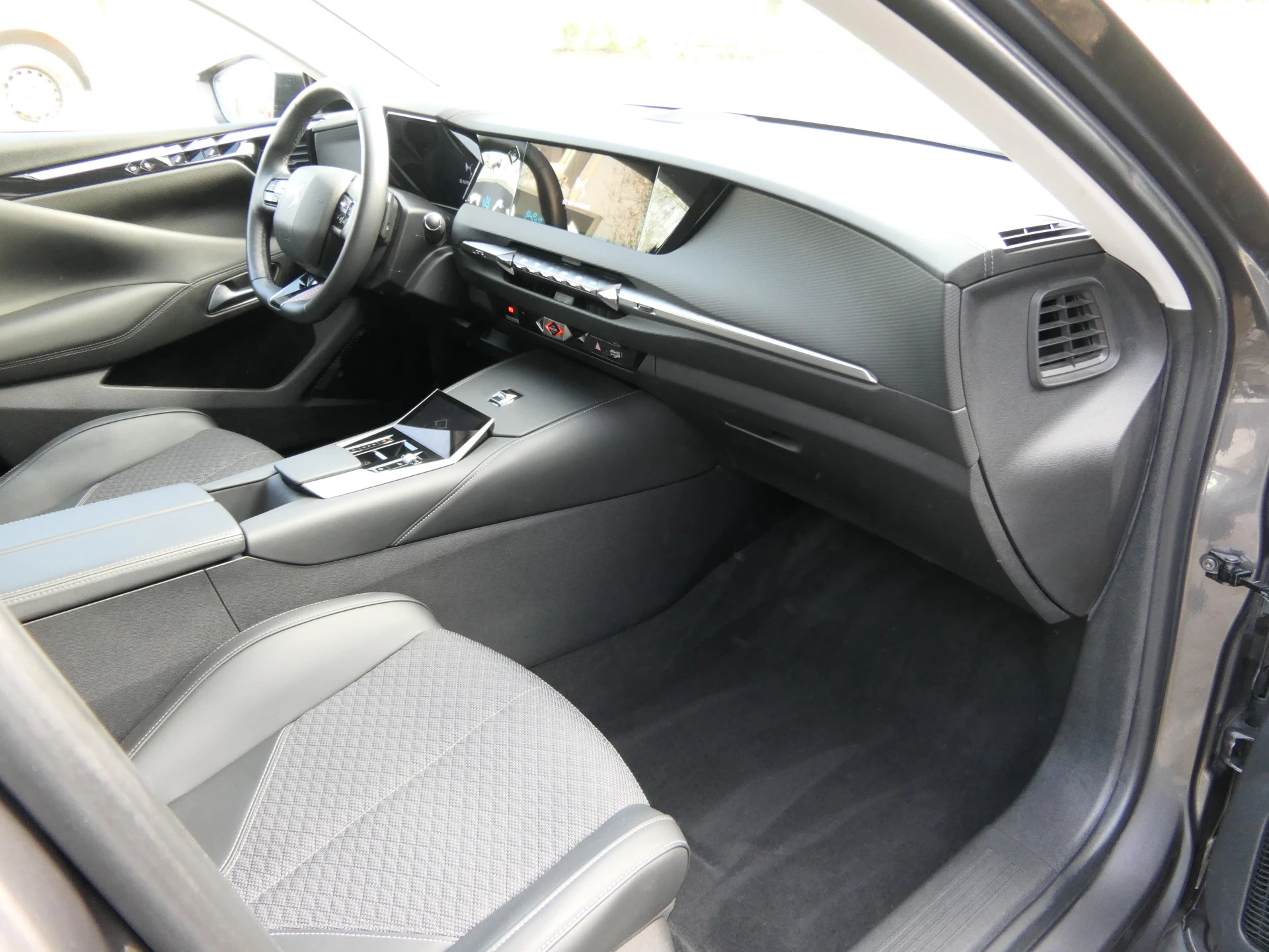 Hoofdafbeelding DS DS 4