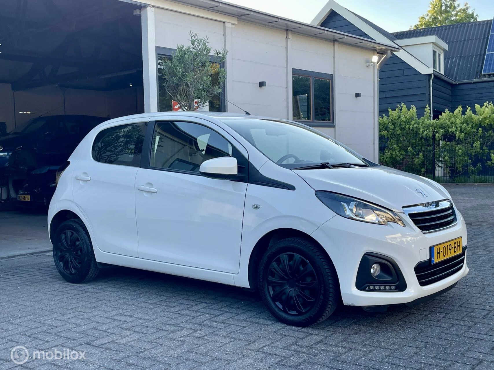 Hoofdafbeelding Peugeot 108