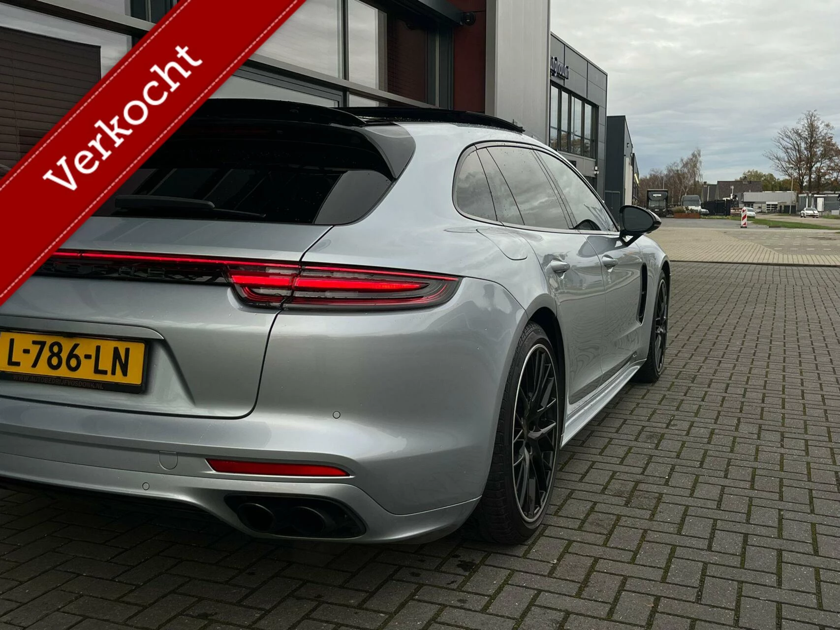 Hoofdafbeelding Porsche Panamera