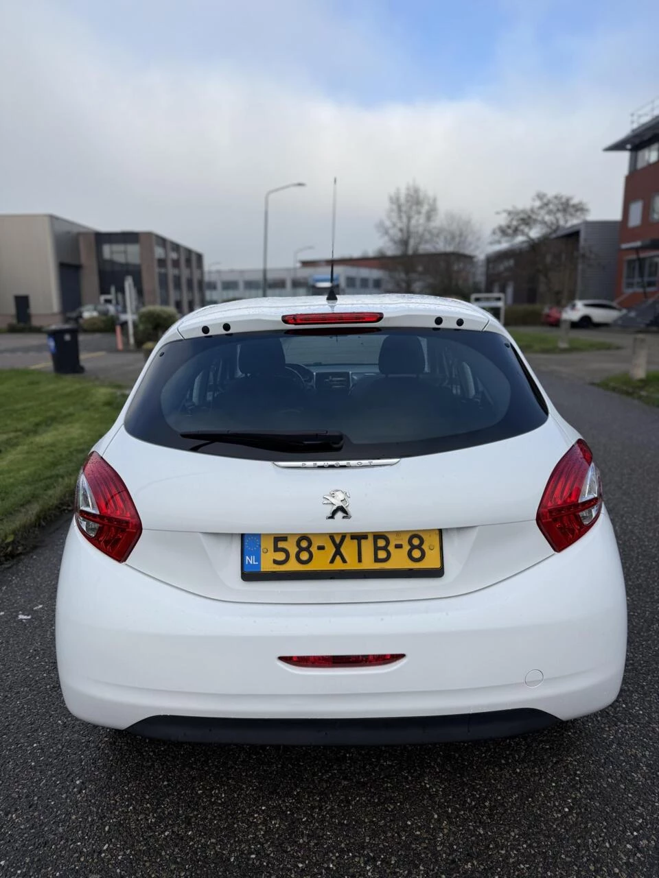 Hoofdafbeelding Peugeot 208