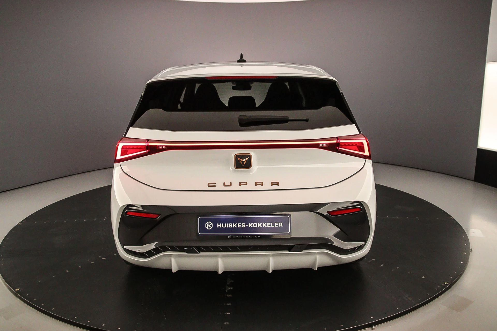 Hoofdafbeelding CUPRA Born