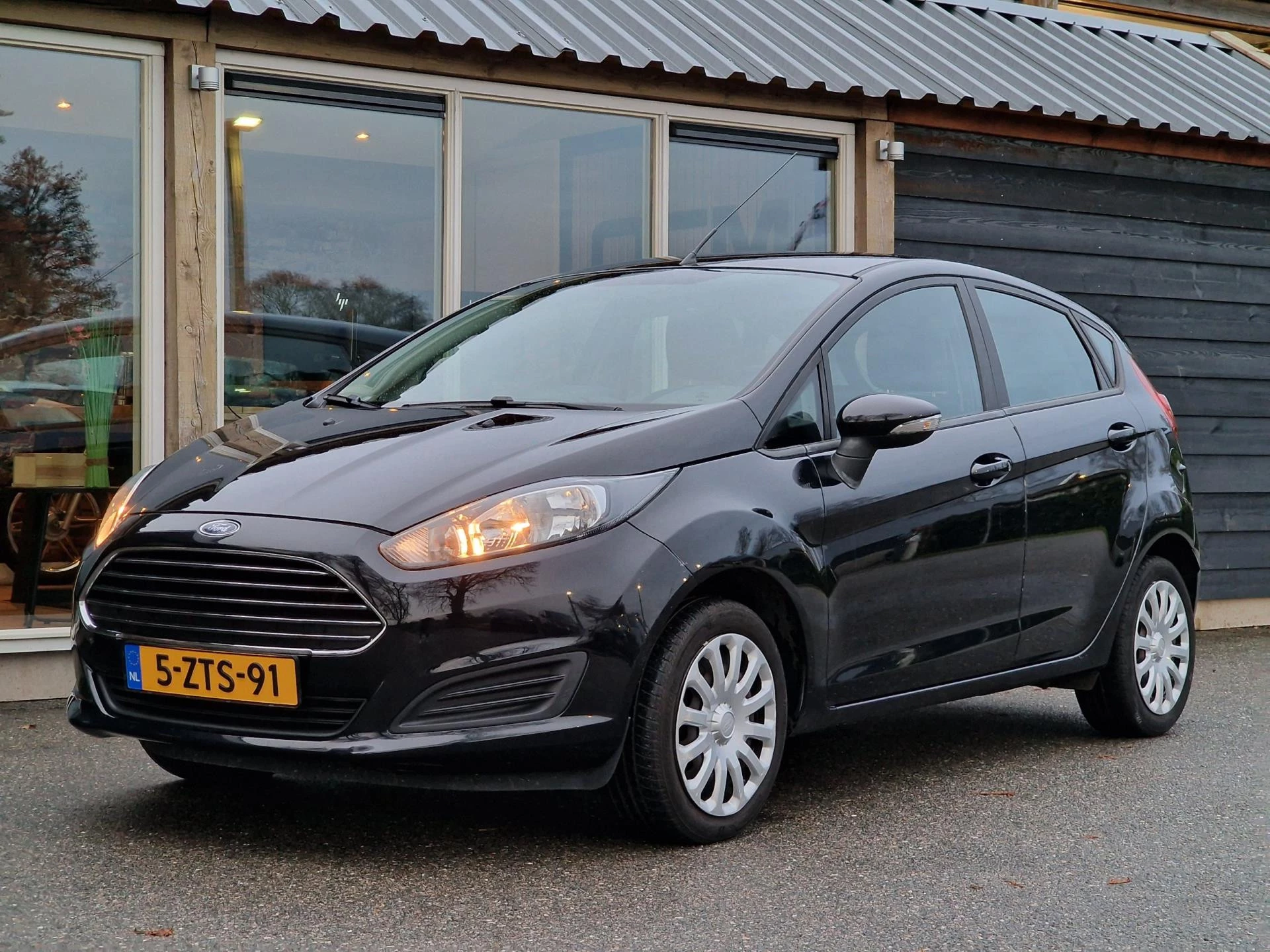 Hoofdafbeelding Ford Fiesta