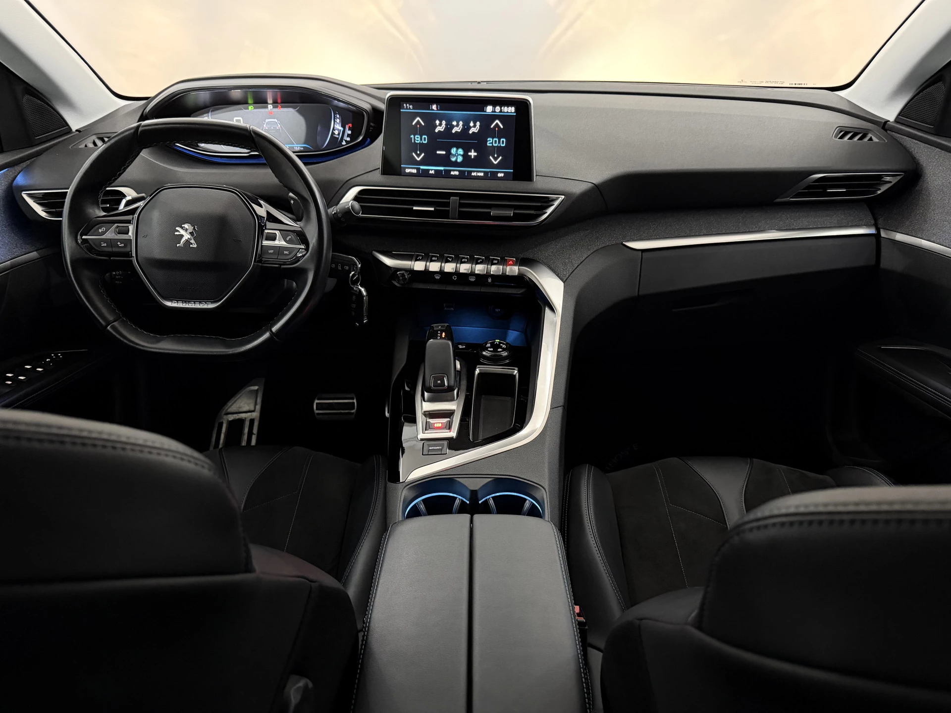 Hoofdafbeelding Peugeot 5008