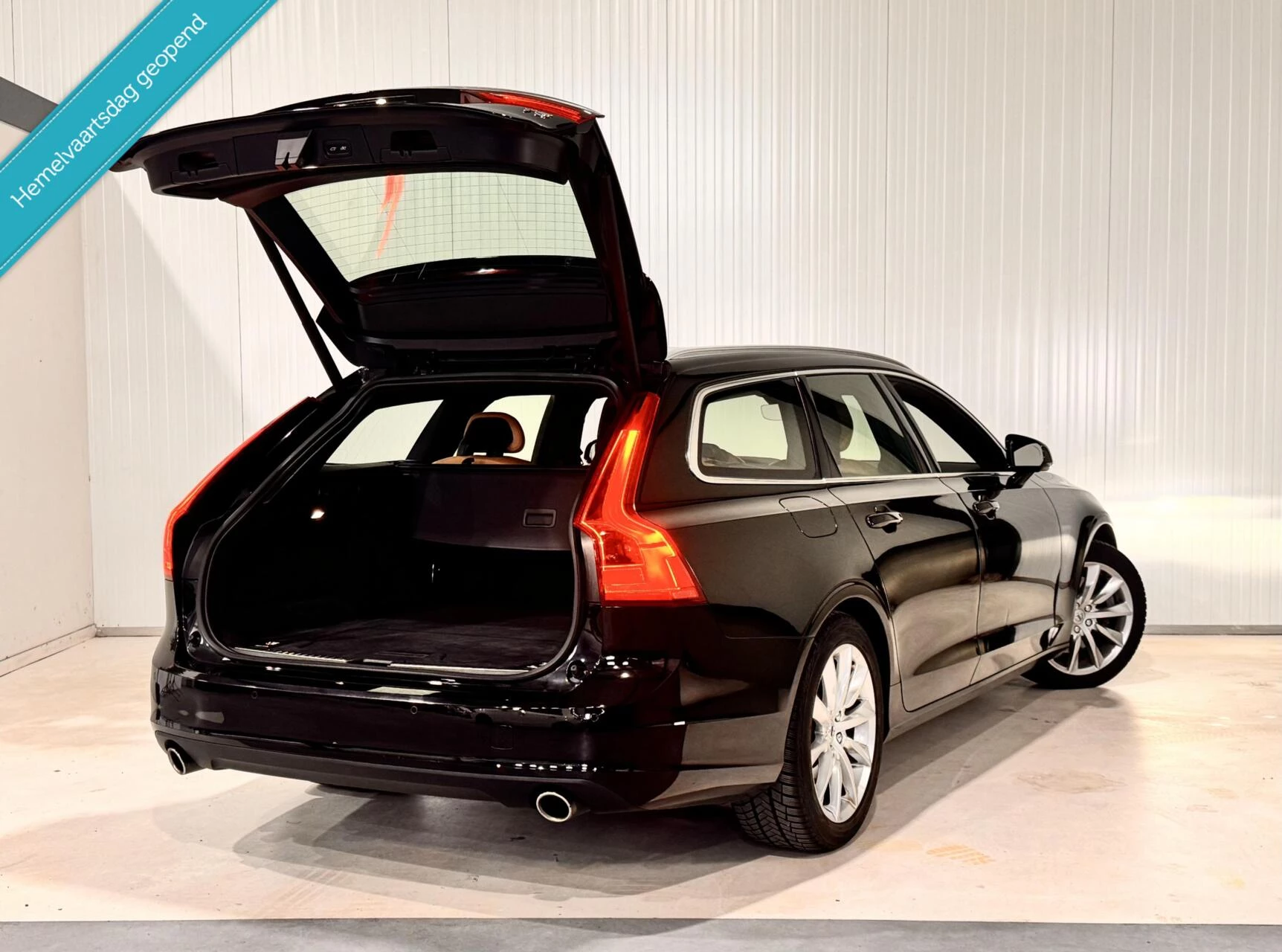 Hoofdafbeelding Volvo V90