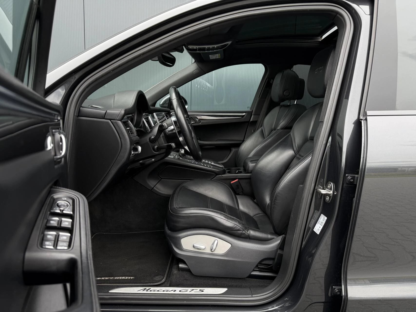 Hoofdafbeelding Porsche Macan