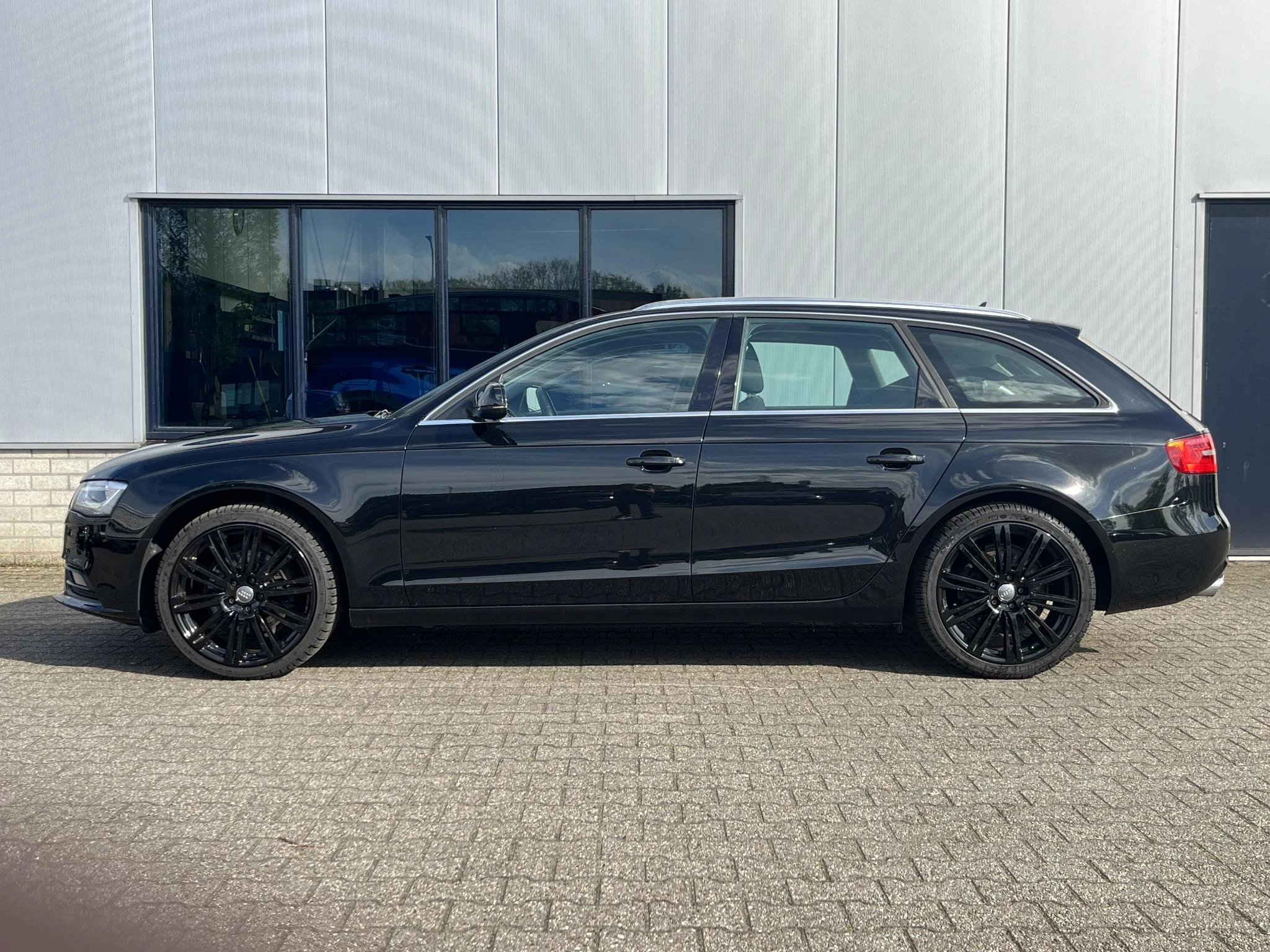 Hoofdafbeelding Audi A4