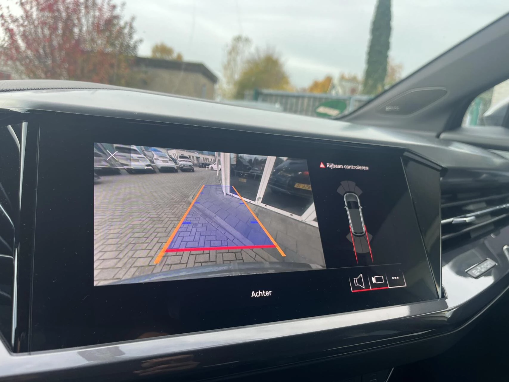 Hoofdafbeelding Audi Q4 e-tron