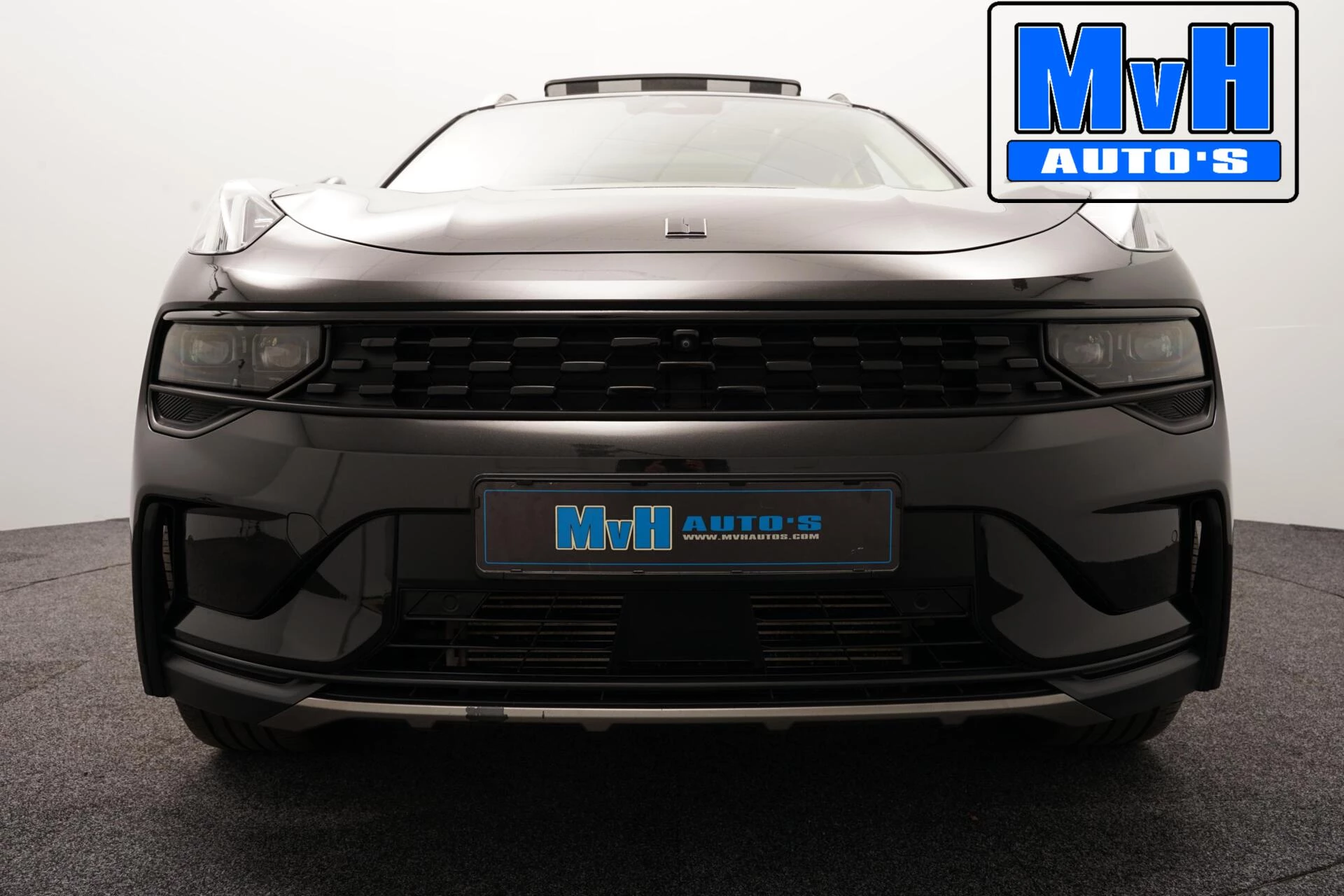 Hoofdafbeelding Lynk & Co 01