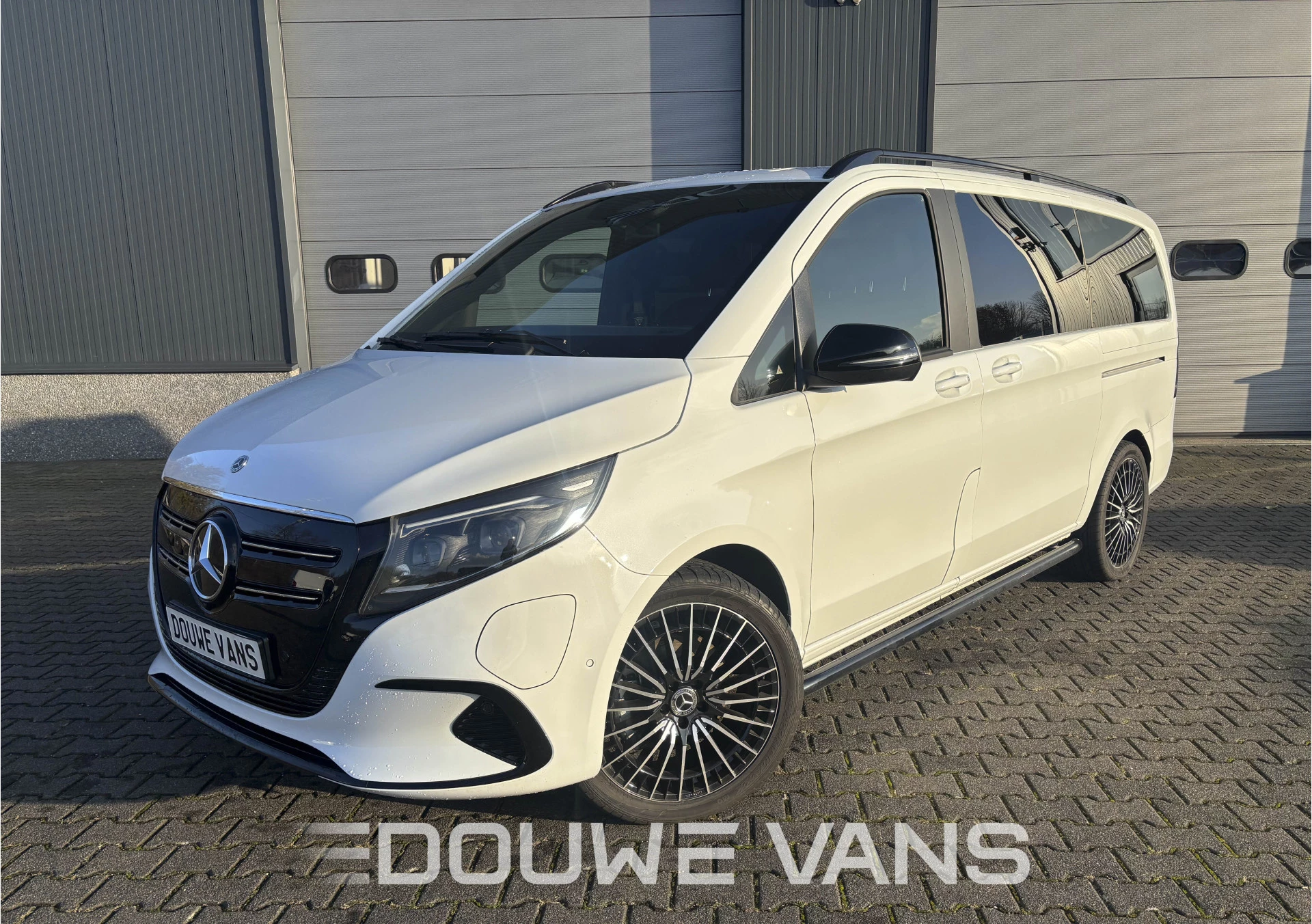 Hoofdafbeelding Mercedes-Benz EQV